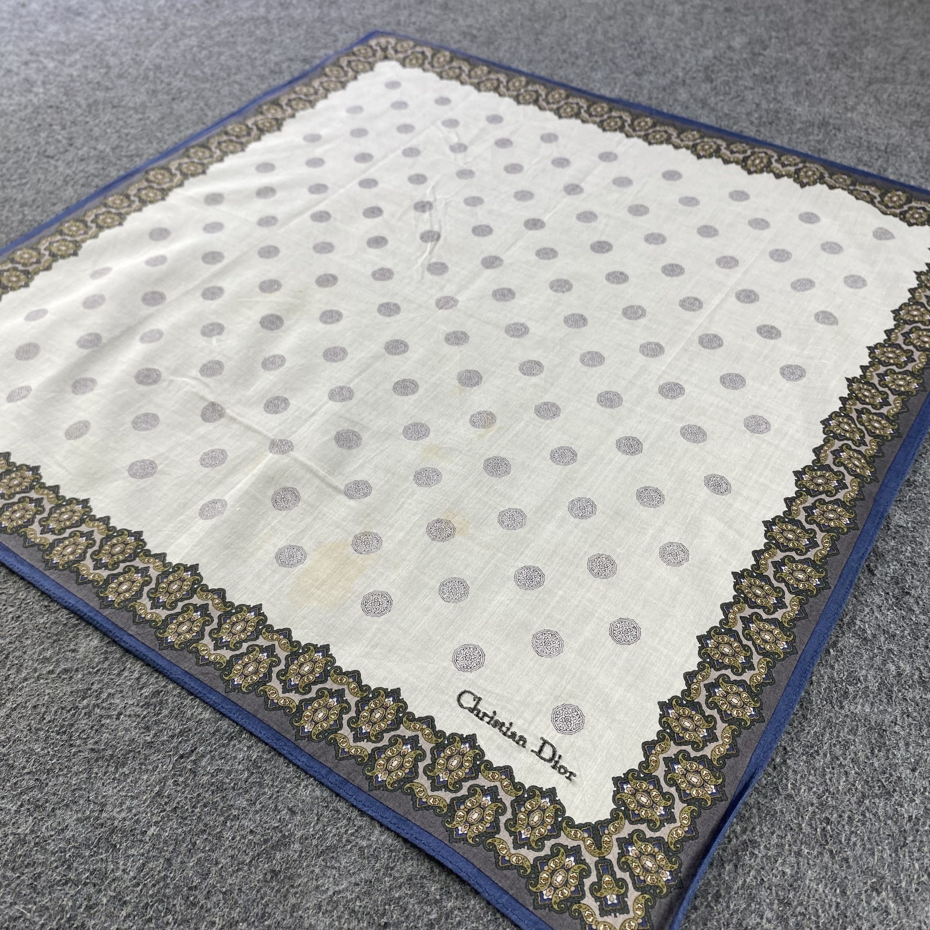 Vintage Christian Dior Handkerchief/Neckerchief/Bandana HC623 Size ONE SIZE - 2 Thumbnail