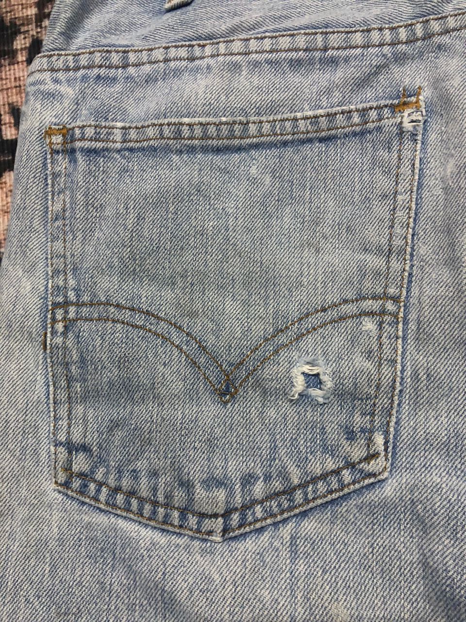 Levi's Vintage Levi's Button 31 Jeans Pants Distressed Faded Size US 31 - 14 Thumbnail