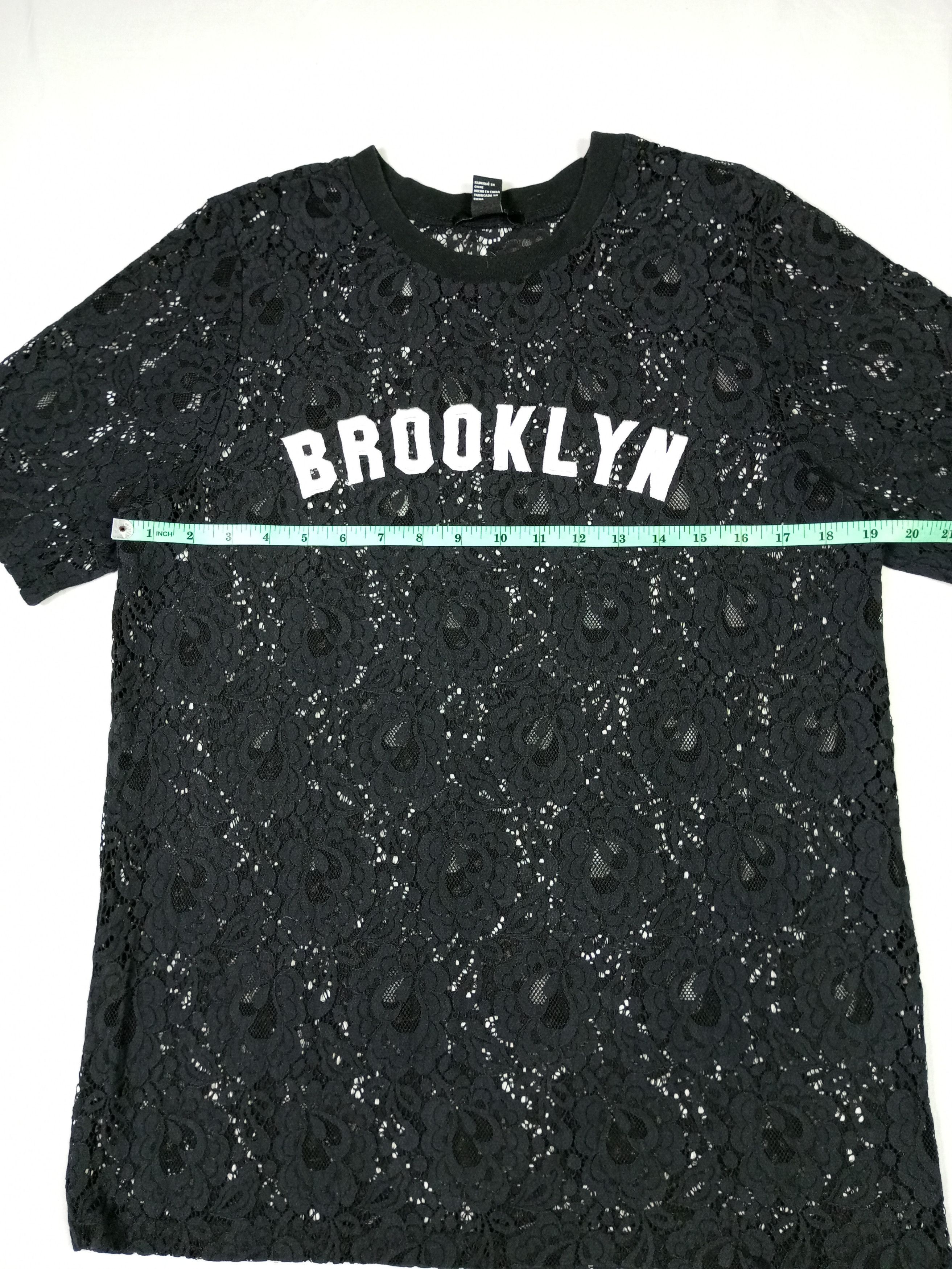 Forever 21 × Japanese Brand " Cut Wash Tag" FOREVER 21 Brocade Gothic Style T Shirt Size L / US 10 / IT 46 - 10 Thumbnail