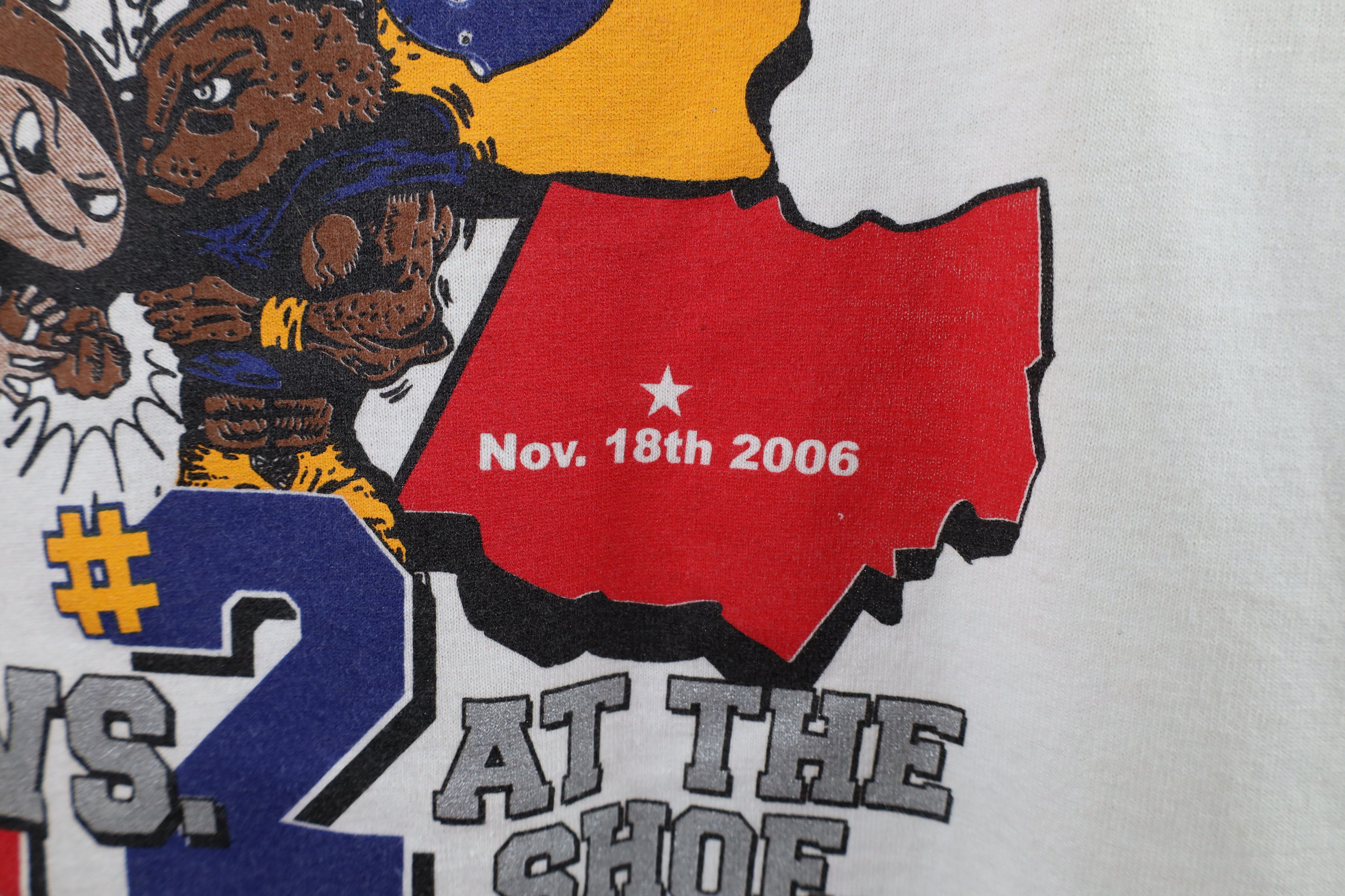 Vintage Vintage University University of Michigan Football T-Shirt Size US XXL / EU 58 / 5 - 5 Thumbnail