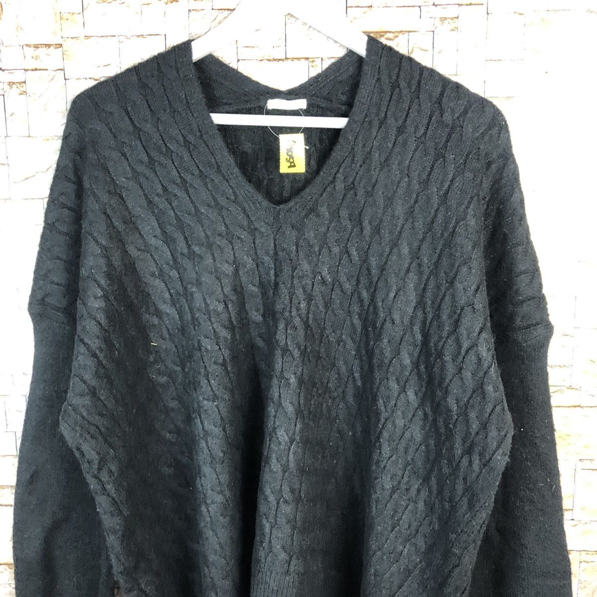 GU × Homespun Knitwear GU Black aran isle cable Knitwear japan #A1059 Size XL / US 12-14 / IT 48-50 - 5 Thumbnail