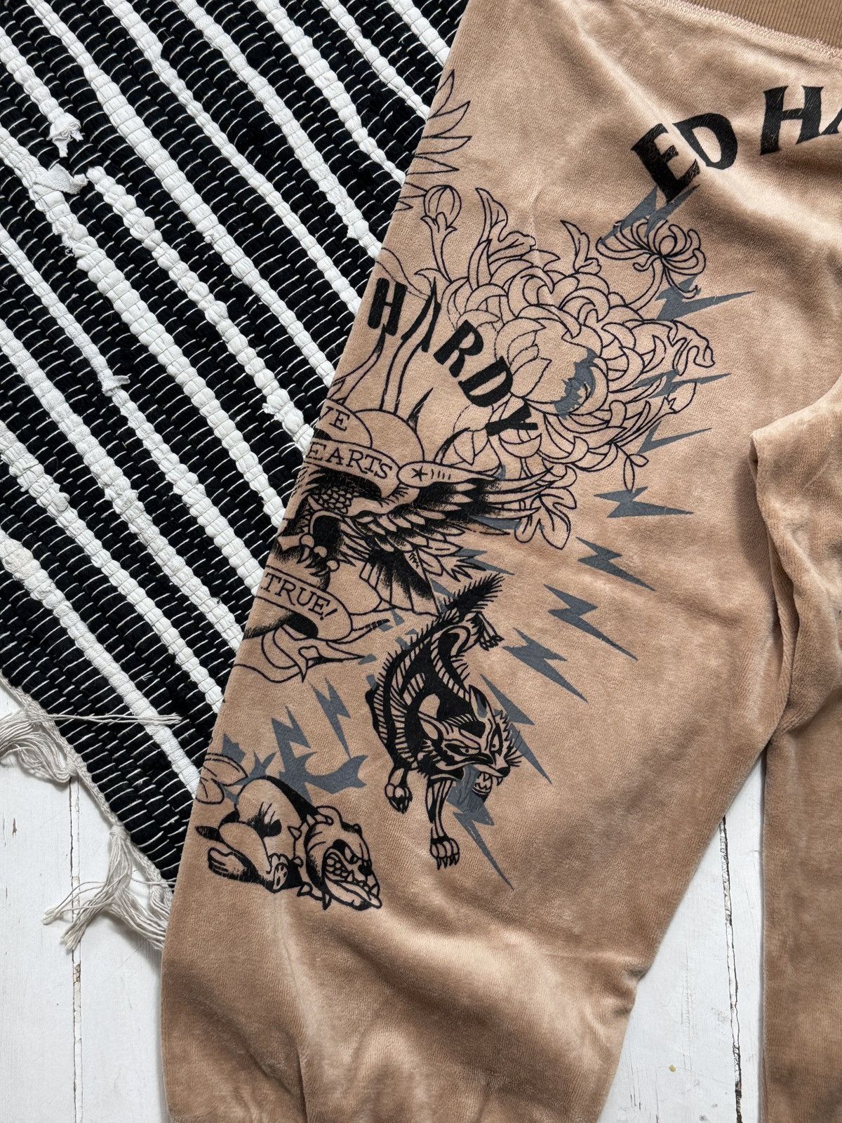 Ed Hardy VINTAGE ED HARDY VELOUR PRINTED 2000s TRACKSUIT SET Size M / US 6-8 / IT 42-44 - 10 Thumbnail