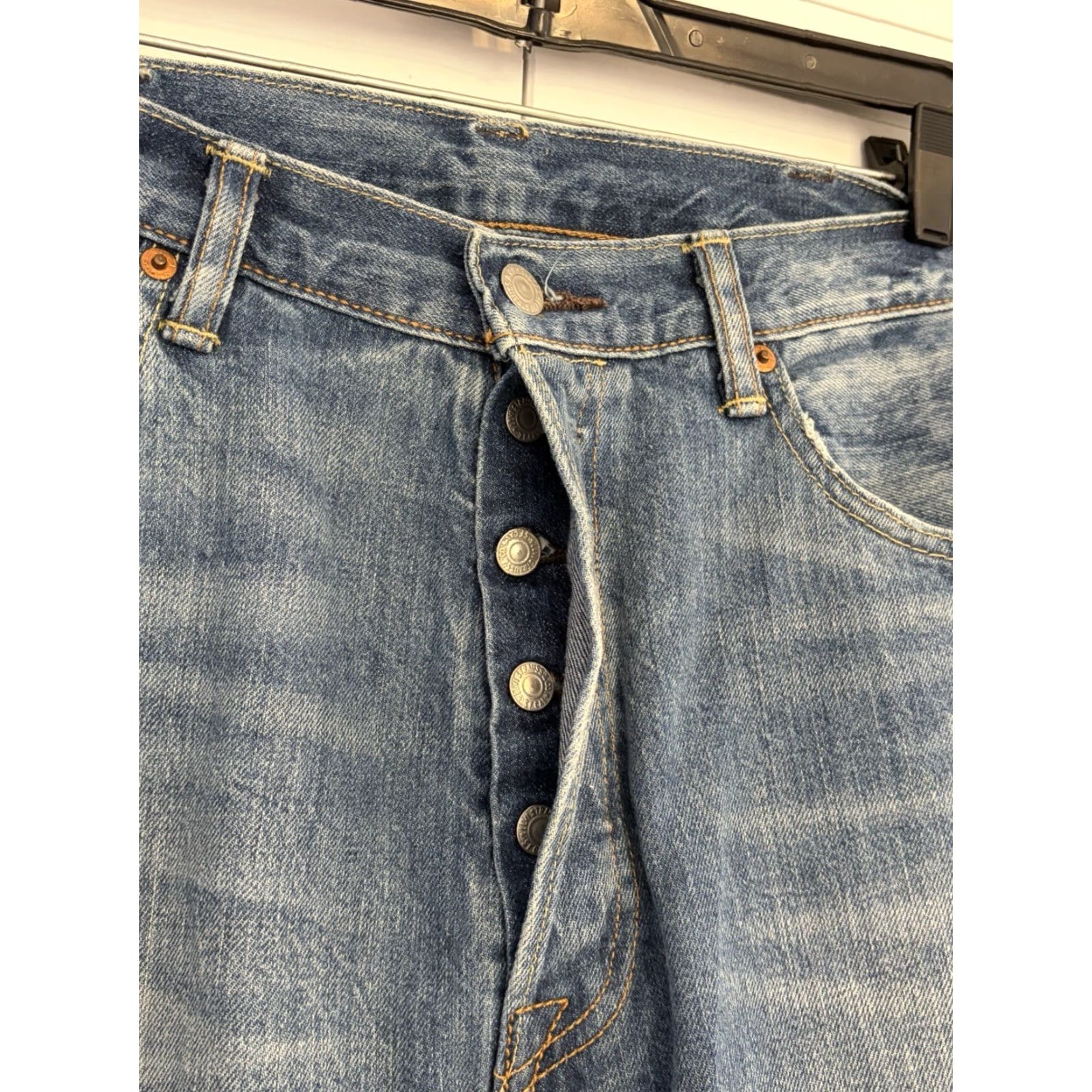 Levi's Levi's 501 Original Straight Jeans Mens 38x32 Blue Denim Button Fly 5-Pocket Regular Rise Mid Classic Straight Style Vintage No Else Size US 38 / EU 54 - 3 Thumbnail