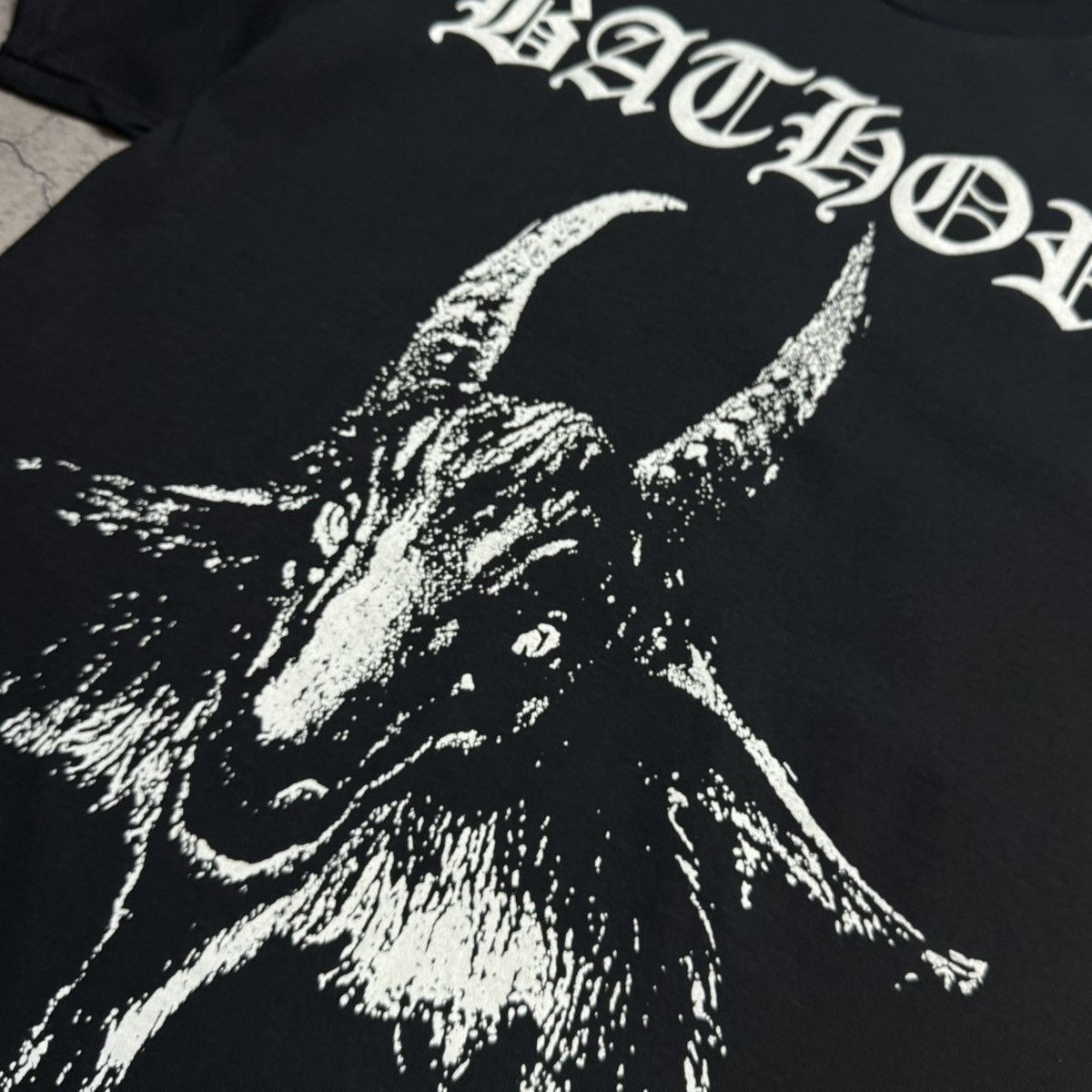 Band Tees Rare Bathory T Shirt Size US L / EU 52-54 / 3 - 4 Thumbnail