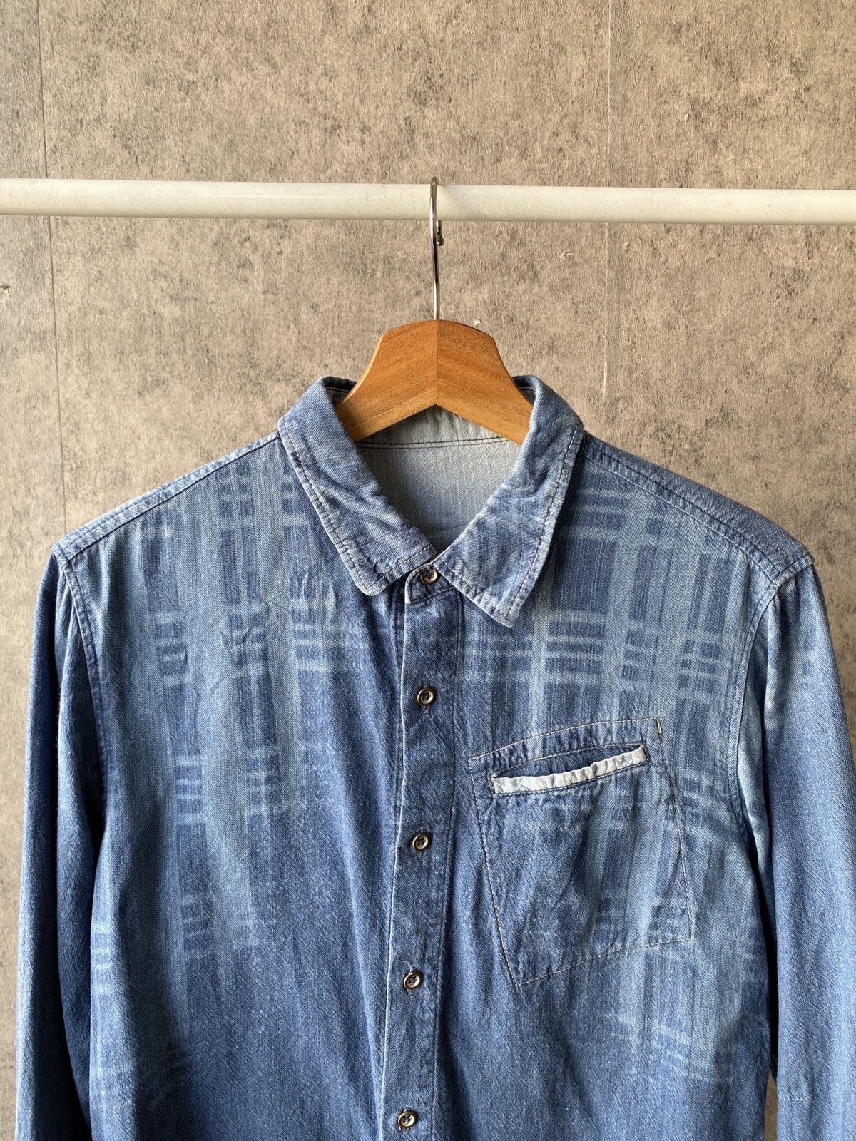 Marithe + Francois Girbaud Marithe Francois Girbaud Button Up Design Shirt Size US M / EU 48-50 / 2 - 3 Thumbnail