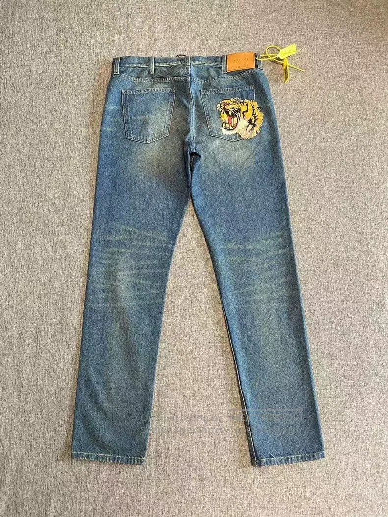 Gucci Gucci Embroidered tiger head patch jeans Size 42" / US 20 - 1 Thumbnail