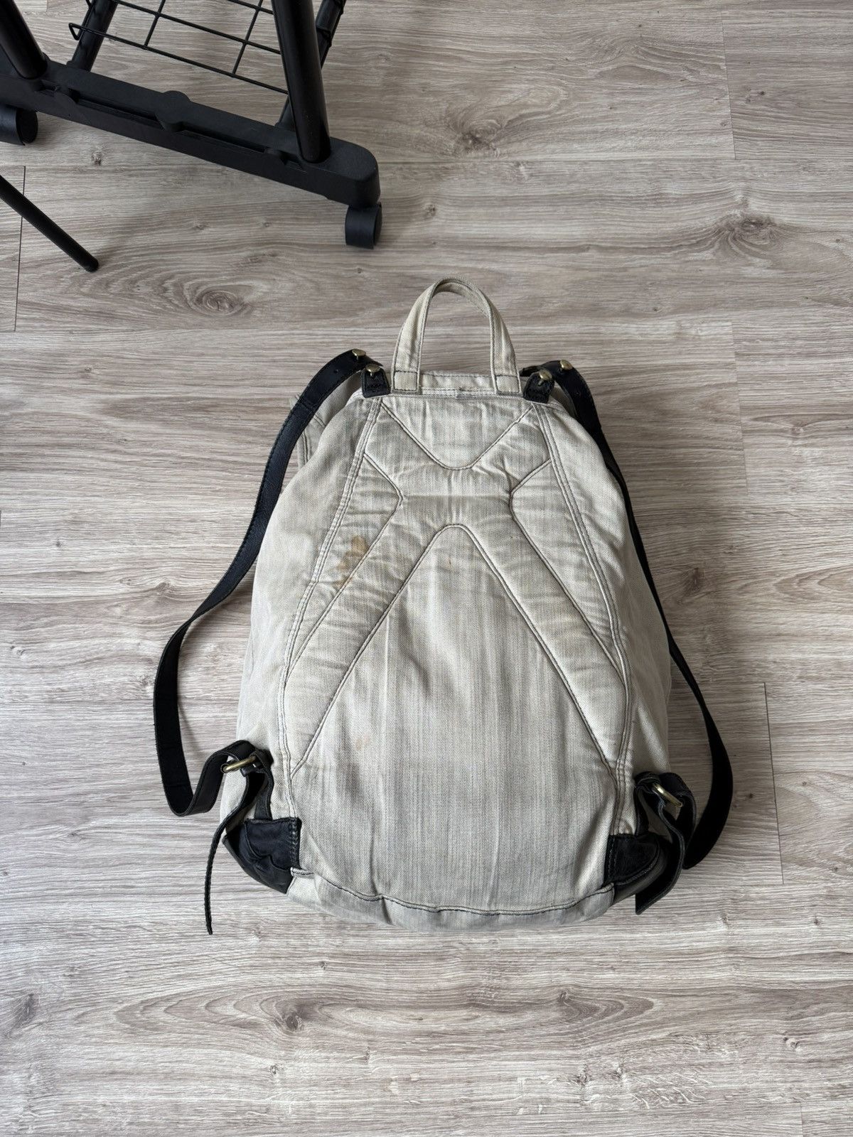 Diesel Vintage Y2K Diesel Japanese Style Beige Leather Backpack Bag Size ONE SIZE - 8 Thumbnail