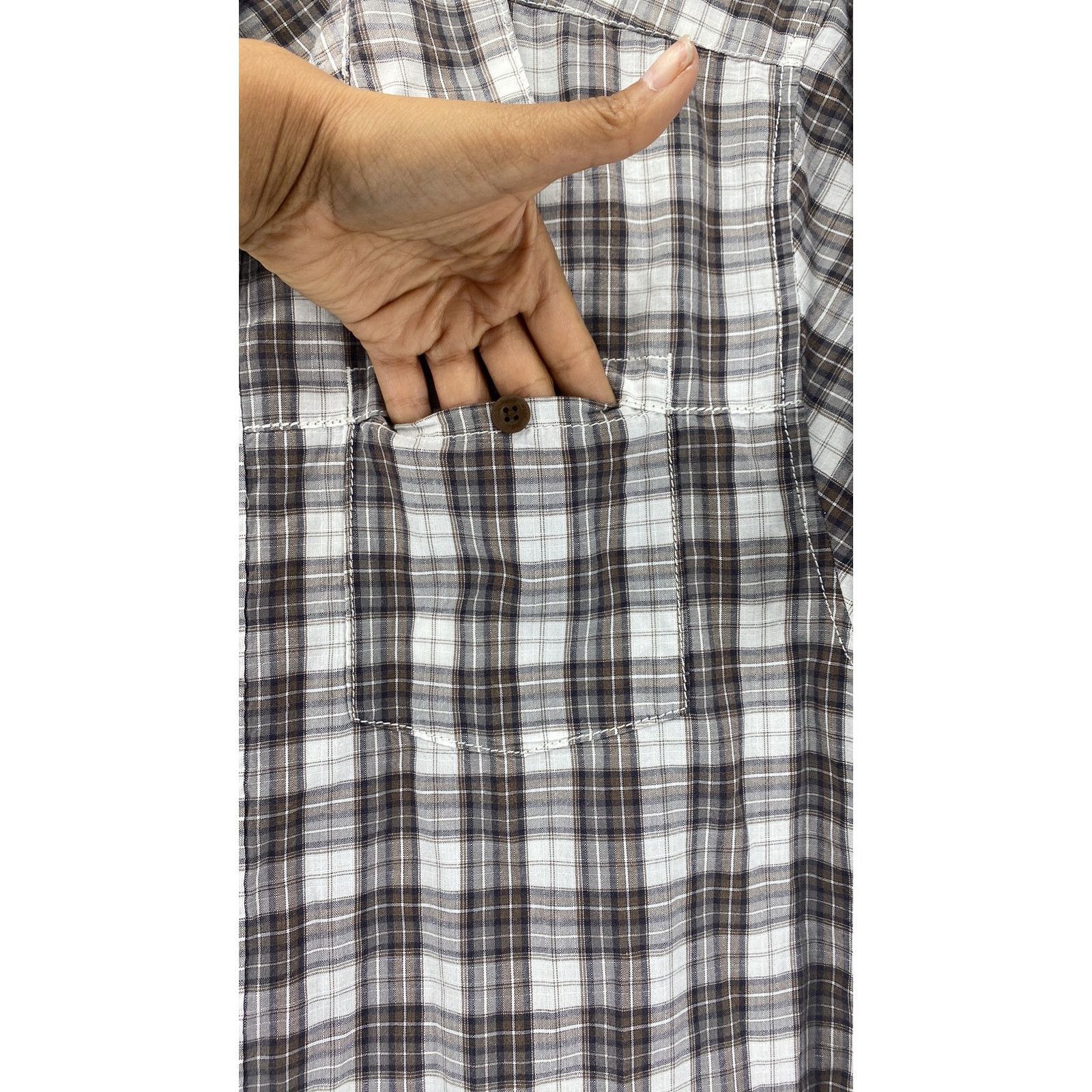 The North Face The North Face Plaid button down short sleeve shirt size L Size US L / EU 52-54 / 3 - 4 Thumbnail