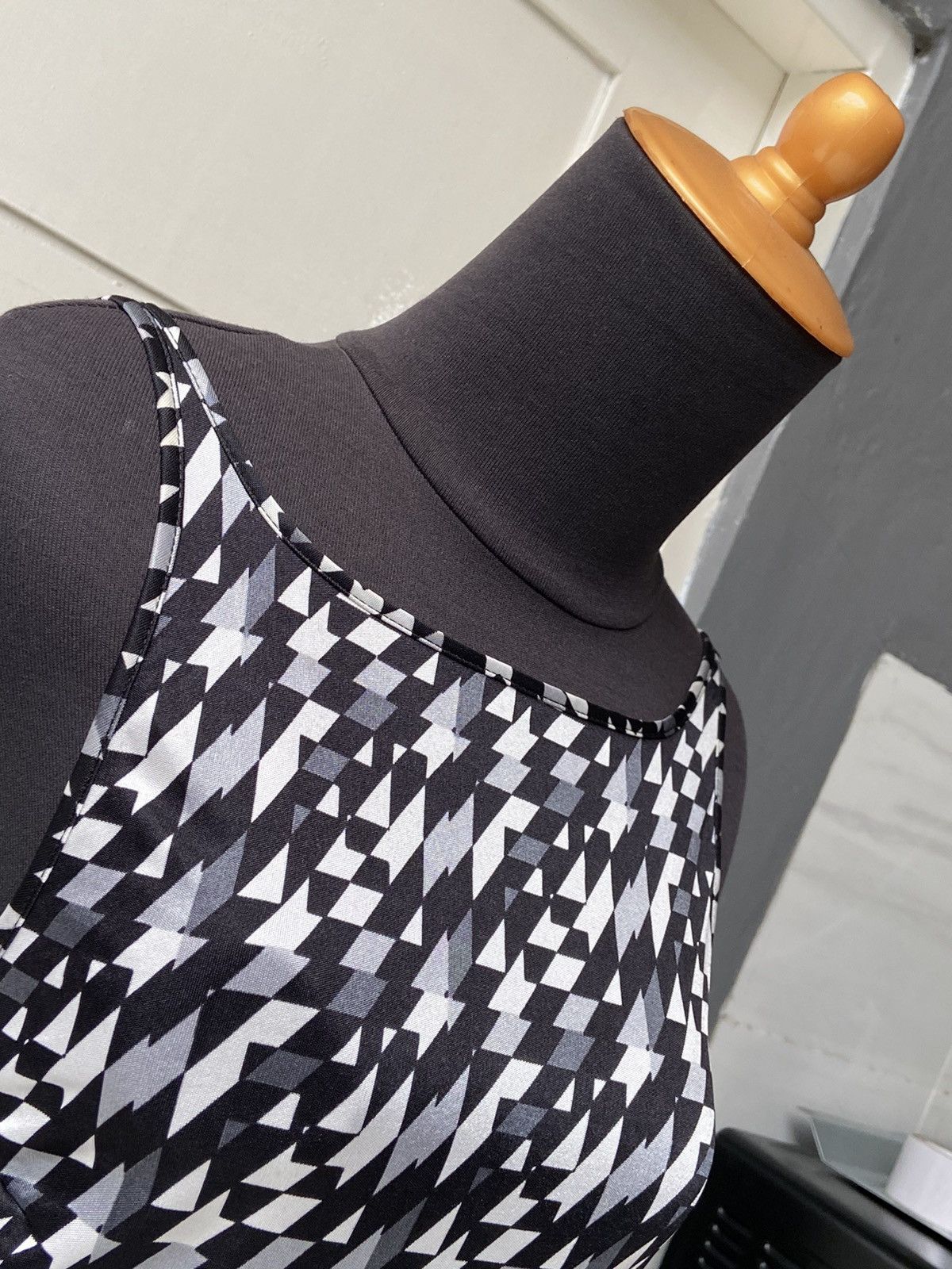 Fendi FENDI Motive Midi Dress Size XXS / US 00 / IT 34 - 14 Thumbnail