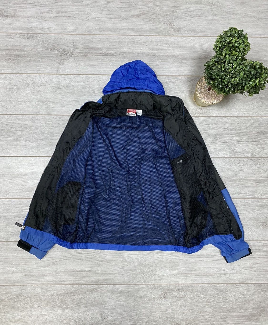 Marlboro Marlboro vintage bomber racing jacket Vodafone Honda f1 Size US L / EU 52-54 / 3 - 7 Thumbnail