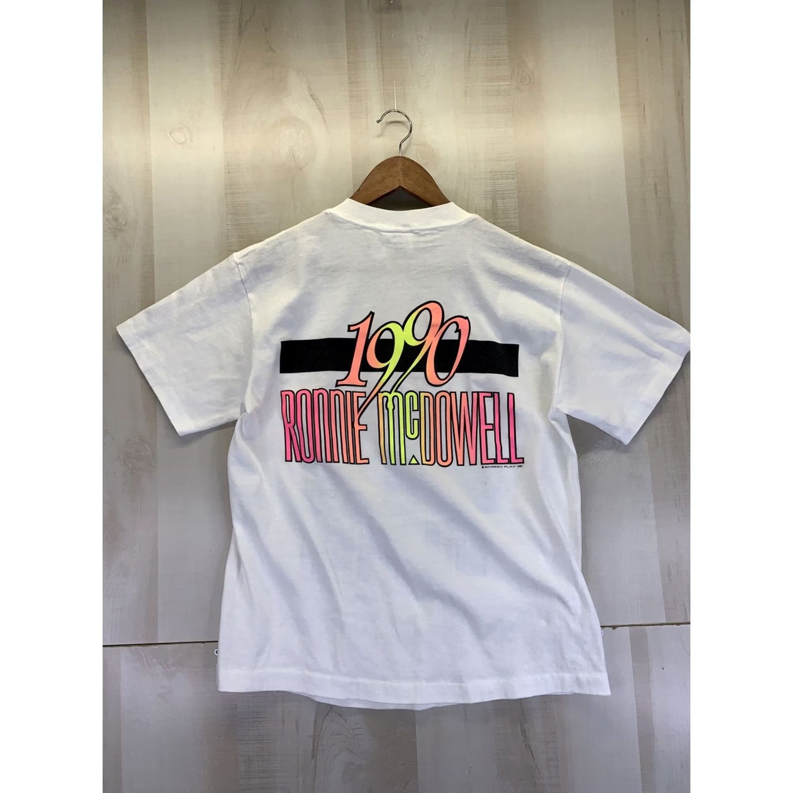 Vintage VINTAGE Ronnie McDowell White Tee Shirt Adult L White Graphic Tee Concert Unisex 1990s Mens Womens Size US L / EU 52-54 / 3 - 4 Thumbnail