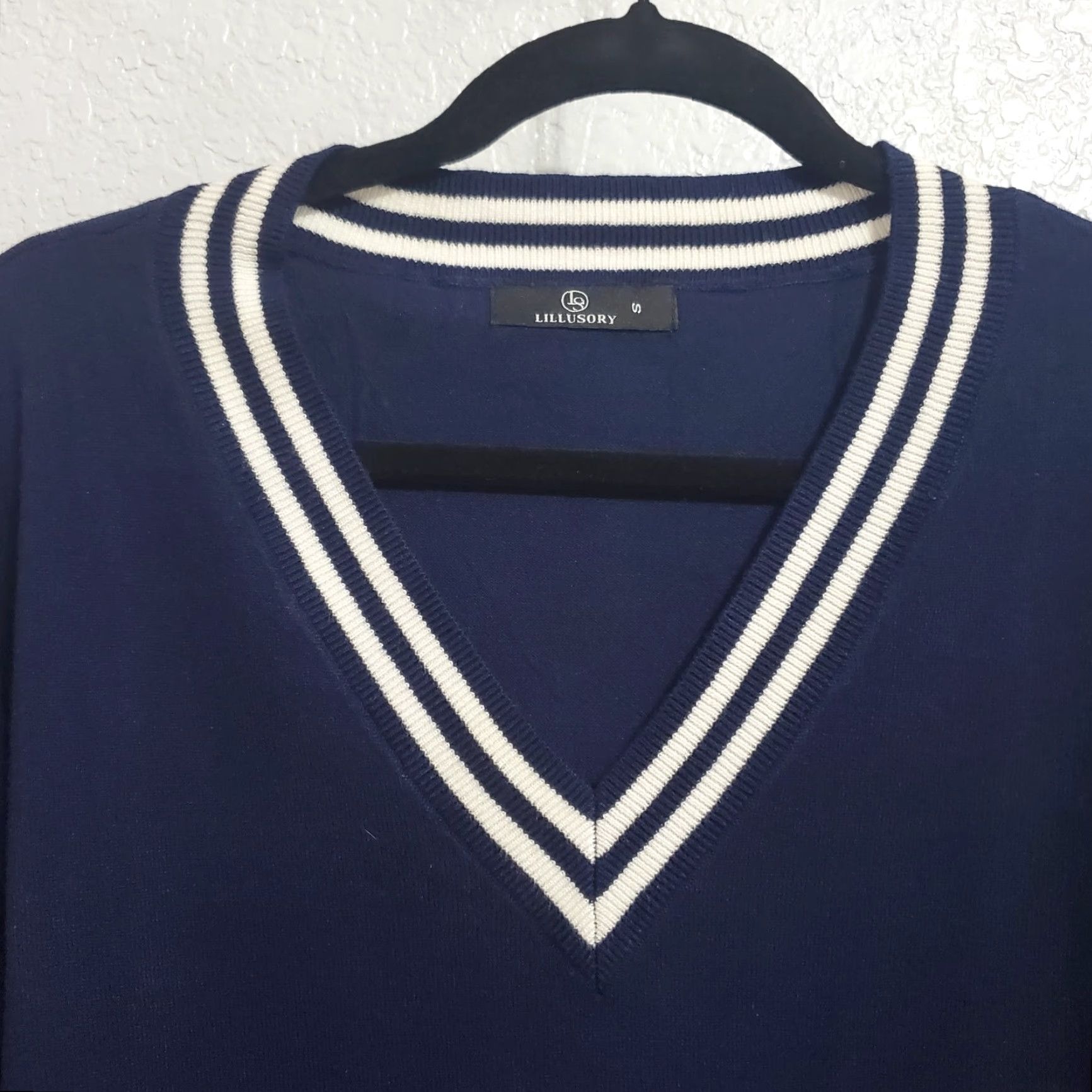 Vintage Lillusory Womens Sweater S Blue V-Neck Pullover Preppy Tenniscore Old Money Size S / US 4 / IT 40 - 4 Thumbnail