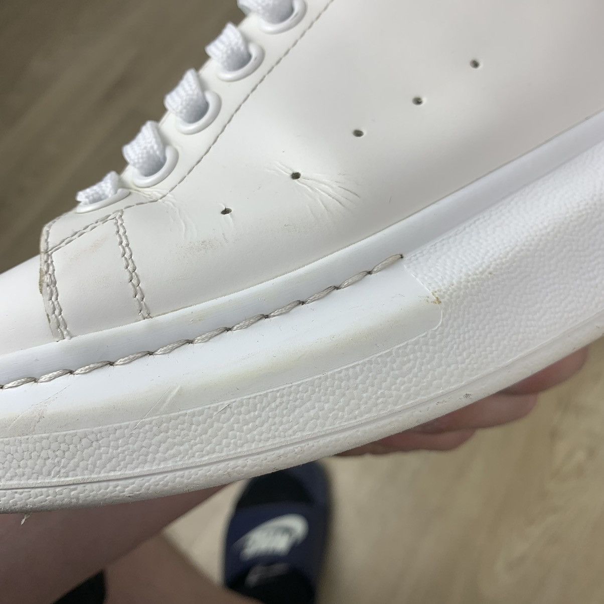 Alexander McQueen Alexander Mcqueen White Leather Sneakers Shoes Size 38 Italy Size US 8 / IT 38 - 17 Thumbnail