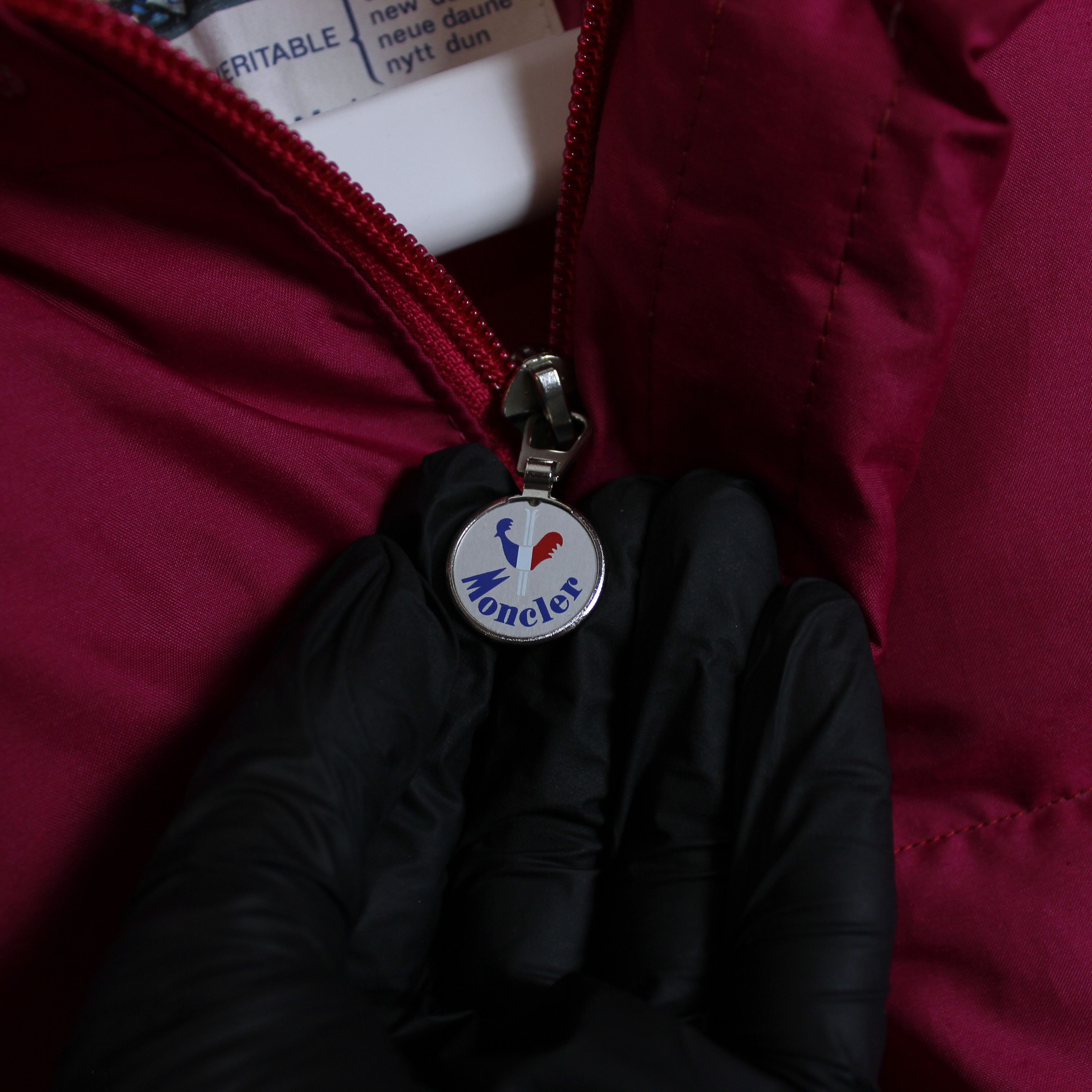 Moncler Moncler vintage down jacket Grenoble 1980 full zip S M Size US S / EU 44-46 / 1 - 9 Thumbnail