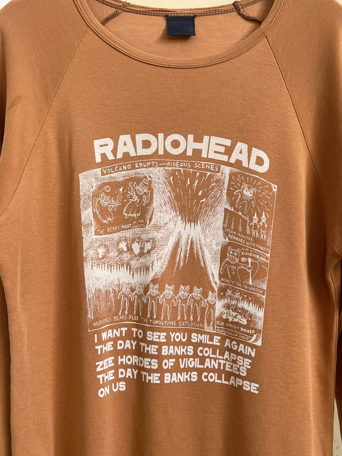Band Tees Vintage 2000s Radiohead Volcano Erupts Longsleeve Shirt Size US M / EU 48-50 / 2 - 4 Thumbnail