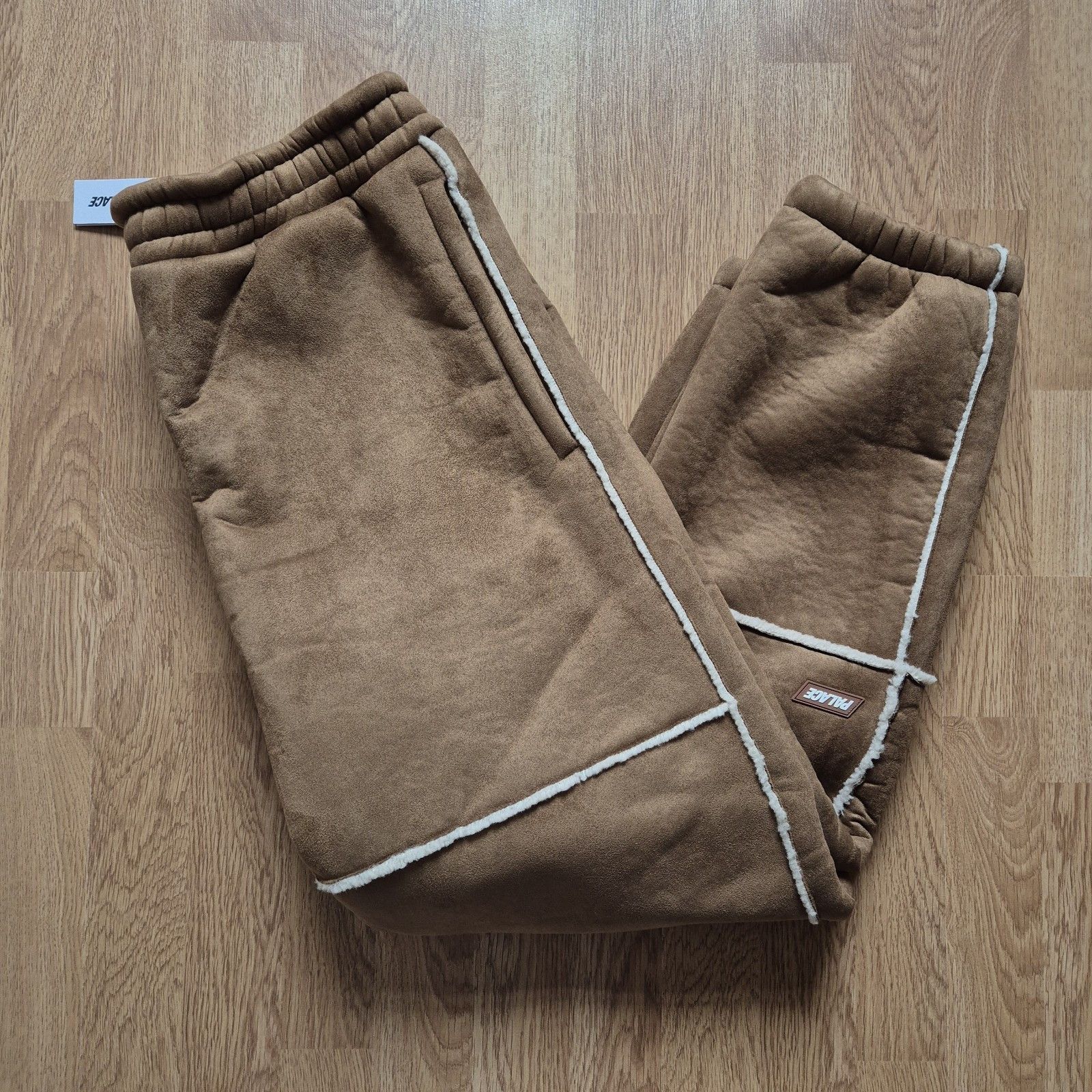 Palace Palace Sherpa Faux Suede Jogger Brown Medium Brand New FW24 Size US 32 / EU 48 - 1 Thumbnail