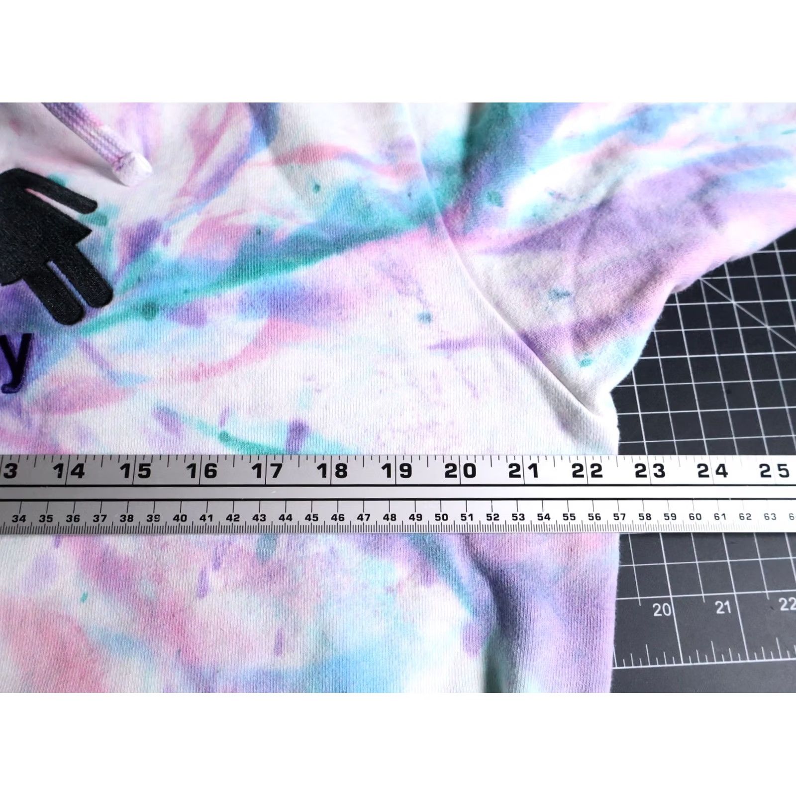 Kith KITH Equality Hoodie Sweatshirt Men's Medium Multicolor Tie Dye Embroidered Heavyweight Cotton Blend Pullover Size US M / EU 48-50 / 2 - 5 Thumbnail