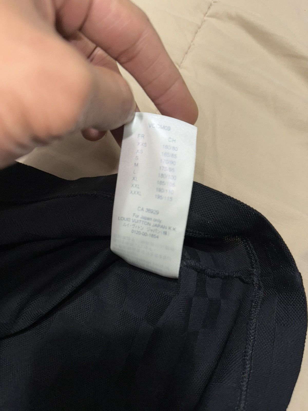 Louis Vuitton Louis Vuitton Damier Signature Polo Size US S / EU 44-46 / 1 - 11 Thumbnail