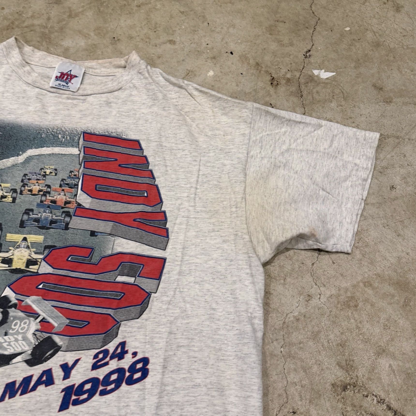 Vintage VINTAGE 90s Indy 500 Big Print Tshirt Mens XL Gray USA Made Shirt Mens XL 90s Indy 500 Big Print Tshirt Size US XL / EU 56 / 4 - 5 Thumbnail