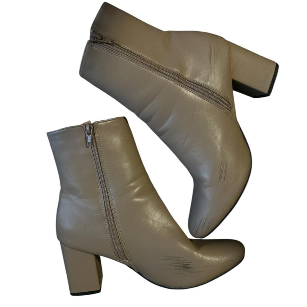 Designer Beige Ankle Boots with Block Heels Size US 10 / IT 40 - 2 Thumbnail