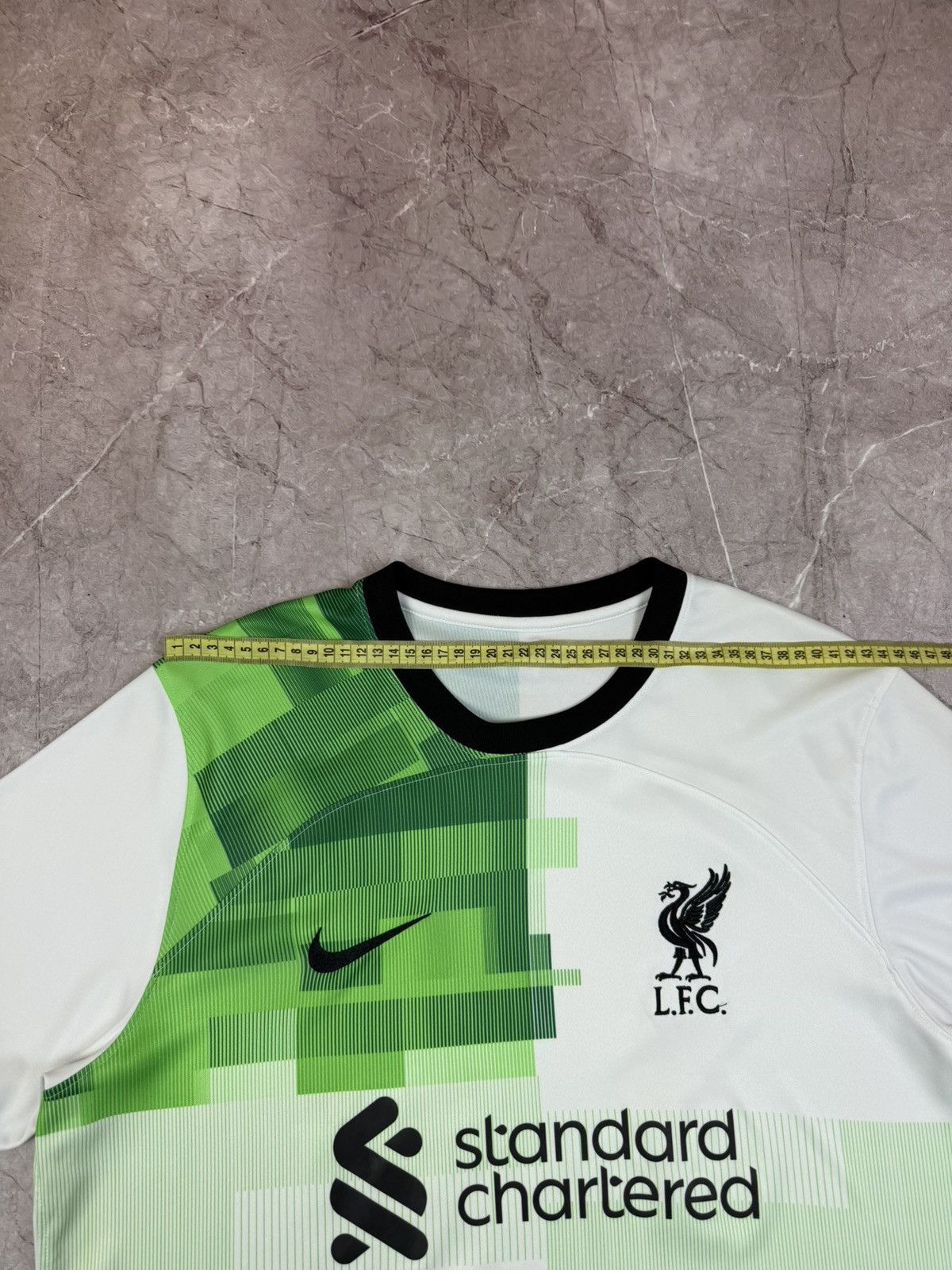 Nike Nike Liverpool Home Shirt Football jersey Size US L / EU 52-54 / 3 - 12 Thumbnail