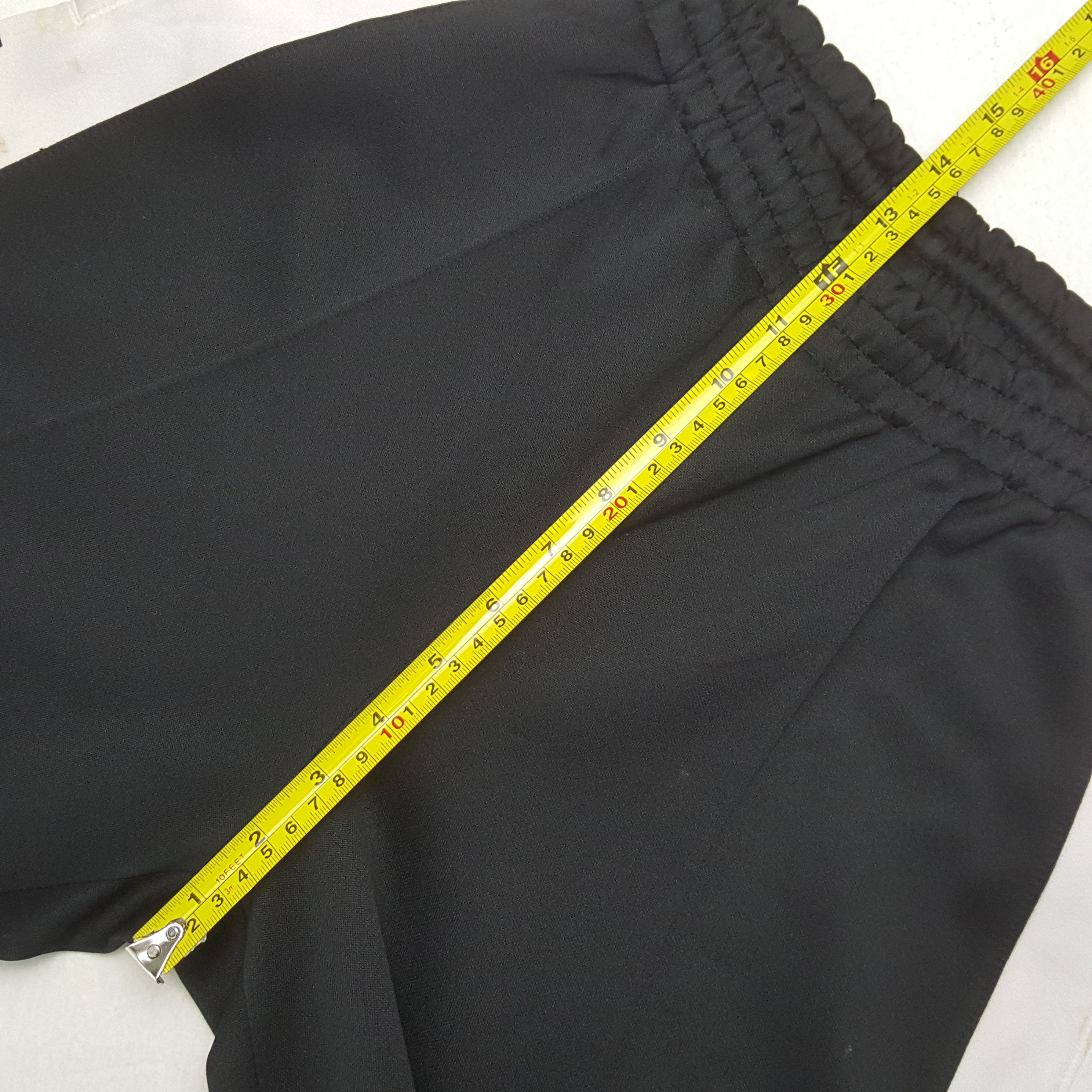 Le Coq Sportif Vintage Le Coq Sportif Sportswear Style Sweatpants RR15 Size 30" / US 8 / IT 44 - 8 Thumbnail