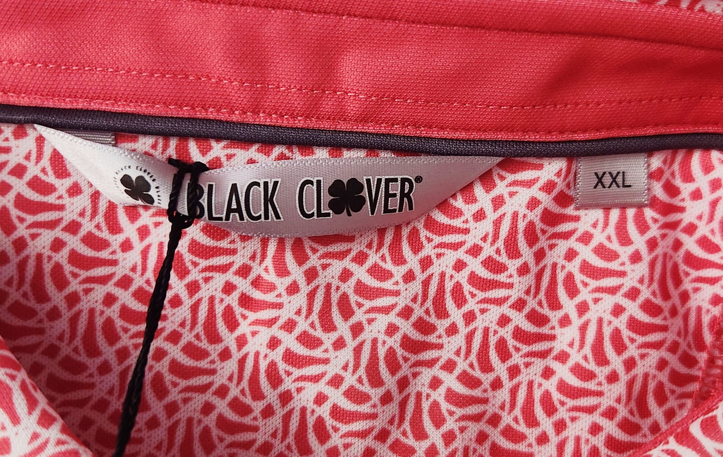 Other Black Clover Twisted Golf Polo Desert Rose White size XXL Size US XXL / EU 58 / 5 - 7 Thumbnail