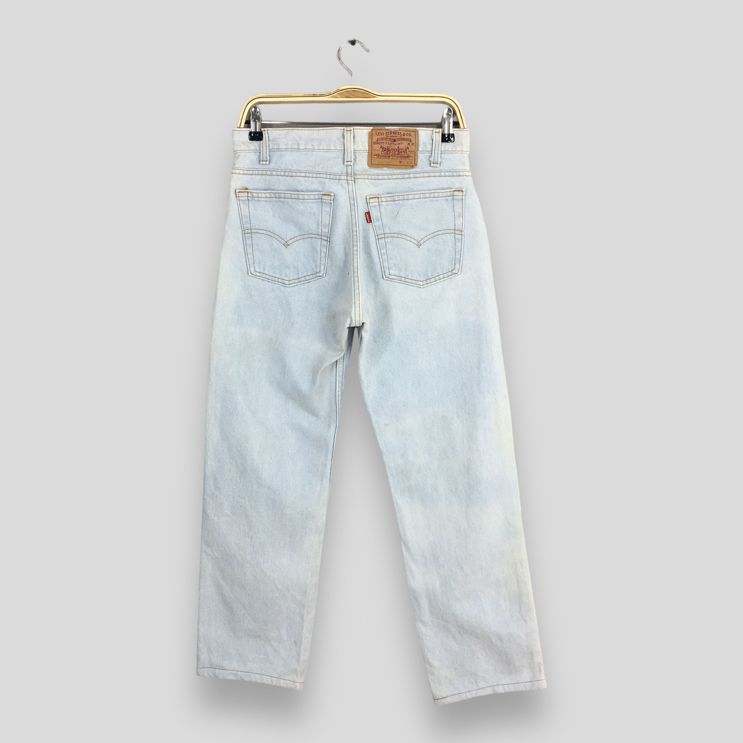 Levi's Size 29x26.5 Vintage 80s Levi's 505 Faded Blue Jeans S663 Size US 29 - 8 Thumbnail
