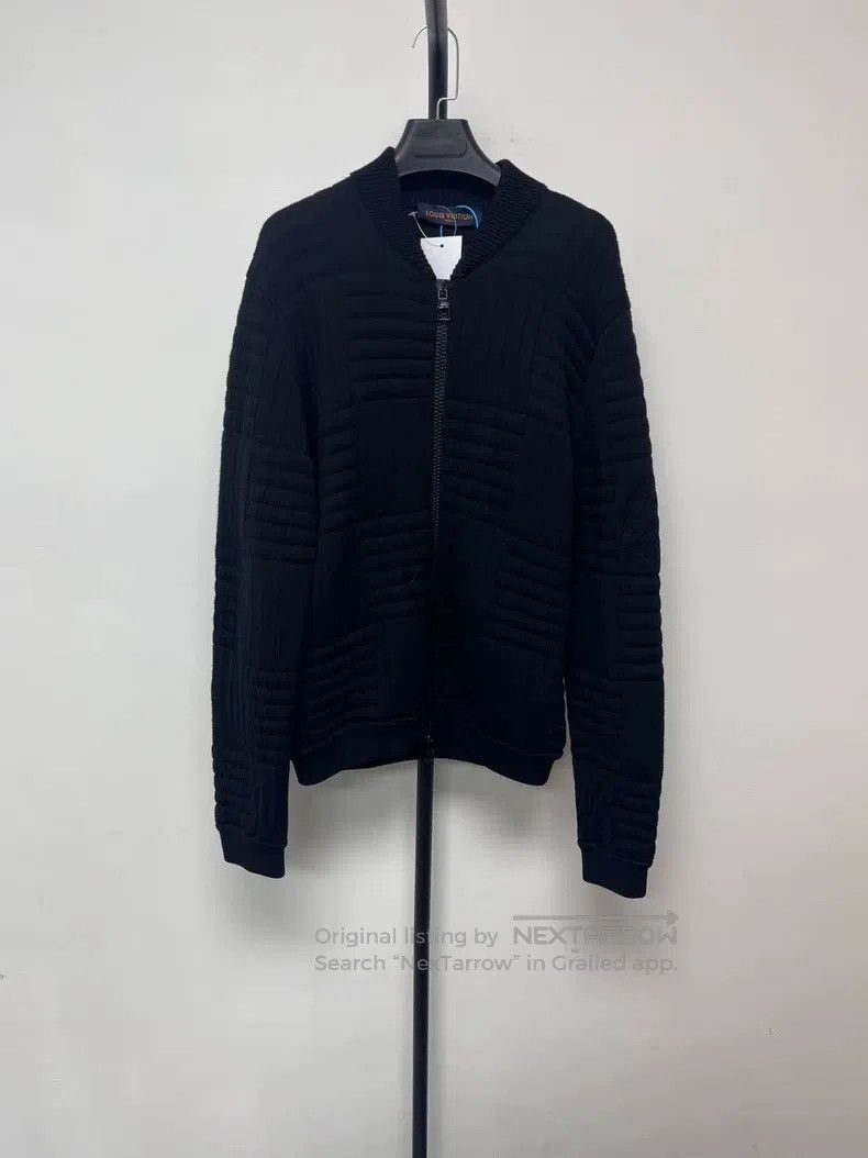 Louis Vuitton Louis Vuitton FW22 Solid Quilted Zip Jacket Size US S / EU 44-46 / 1 - 1 Thumbnail