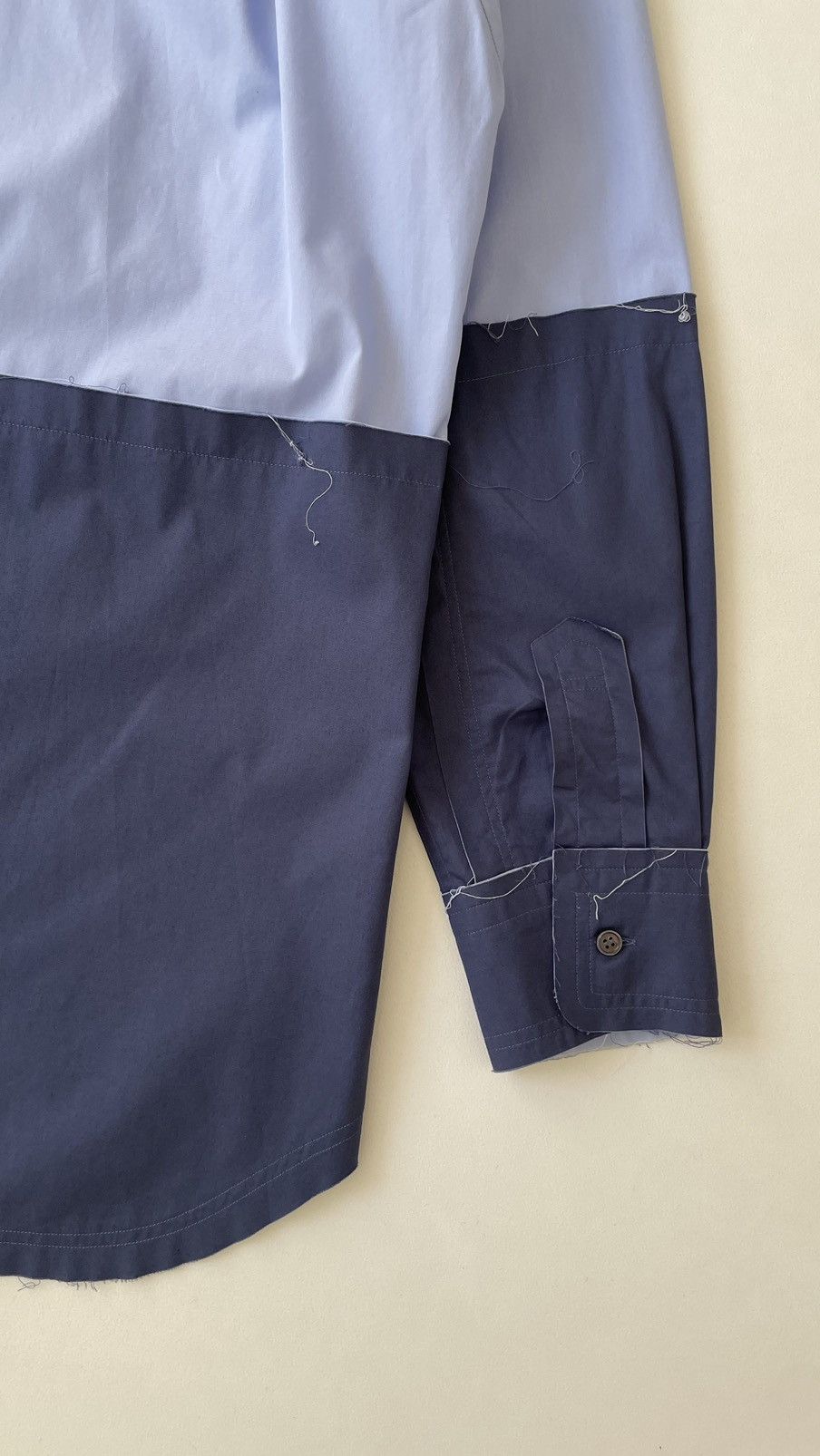 Comme des Garcons ‘Reworked Raw Hem’ Blue Cotton Shirt Size US L / EU 52-54 / 3 - 18 Thumbnail