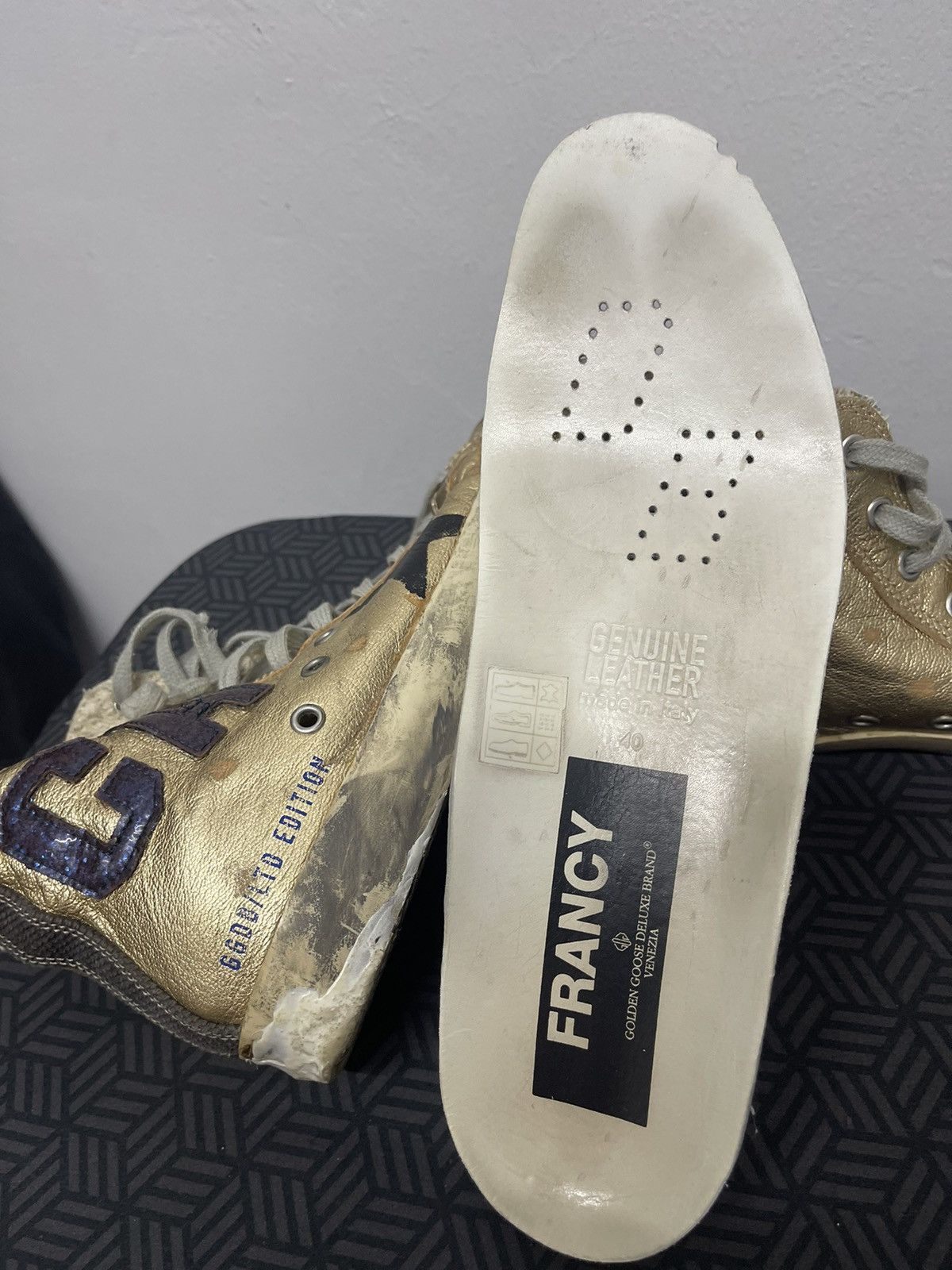 Golden Goose GOLD FRANCY GOLDEN GOOSE ITALY Size US 10 / IT 40 - 8 Thumbnail