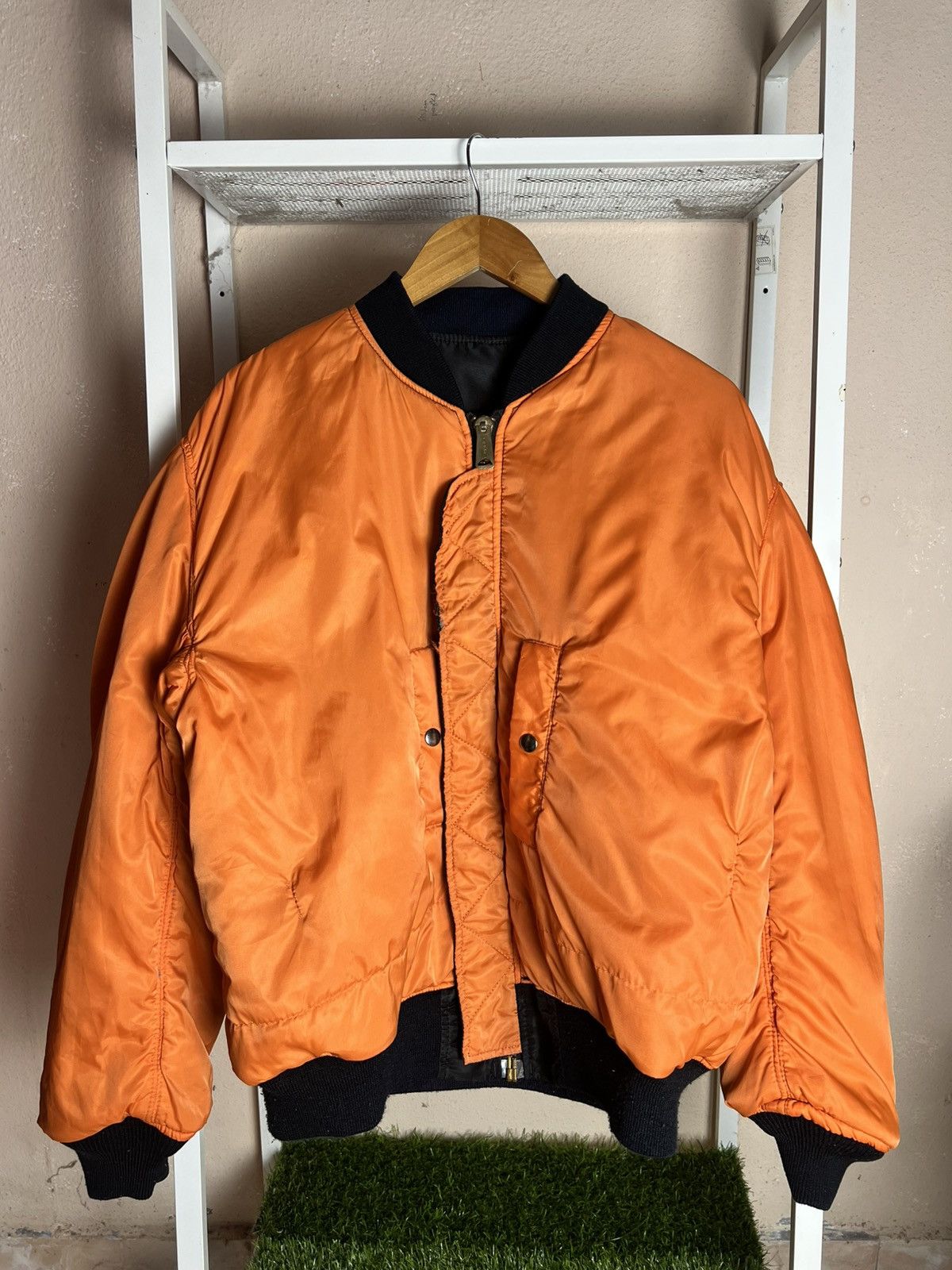 Other Vintage MA-1 Bomber Jacket Reversible Black Orange IDEAL Zip Size US L / EU 52-54 / 3 - 12 Thumbnail