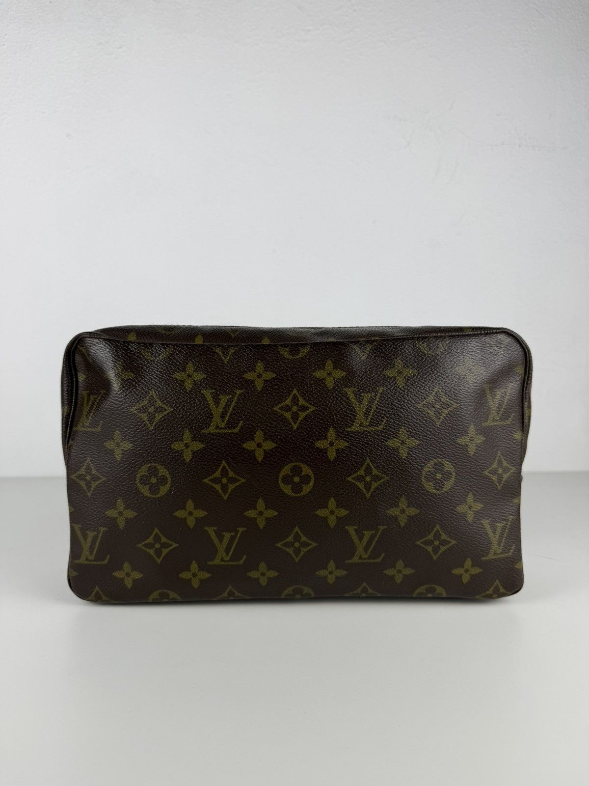 Louis Vuitton Vintage 80s Louis Vuitton monogram trousse 28 toiletry bag Size ONE SIZE - 3 Thumbnail