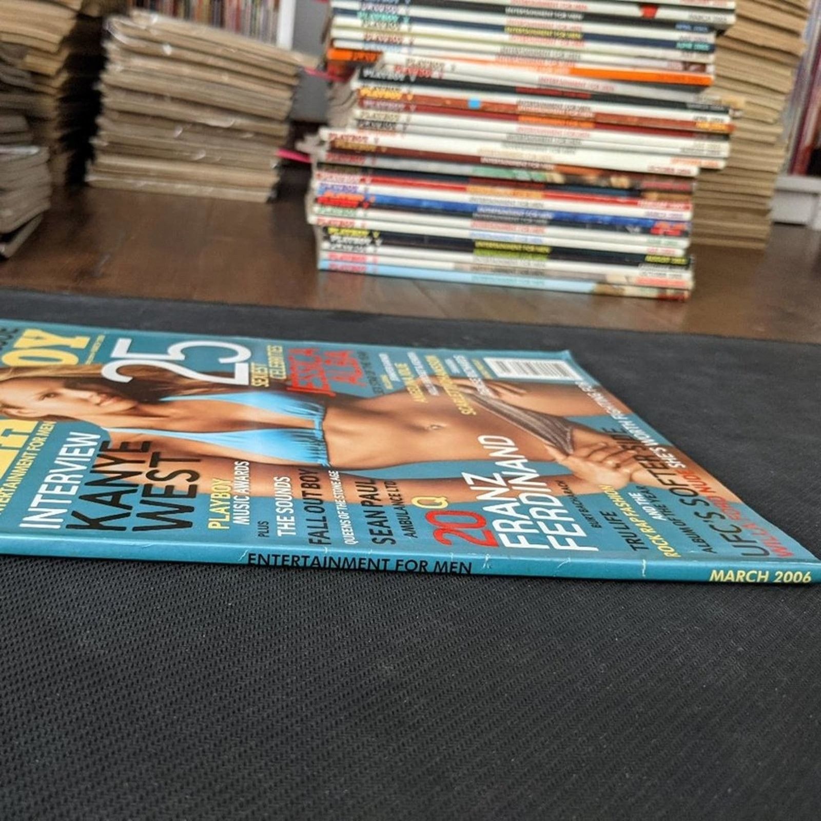 Playboy Playboy Magazine │March 2006 Size ONE SIZE - 3 Thumbnail
