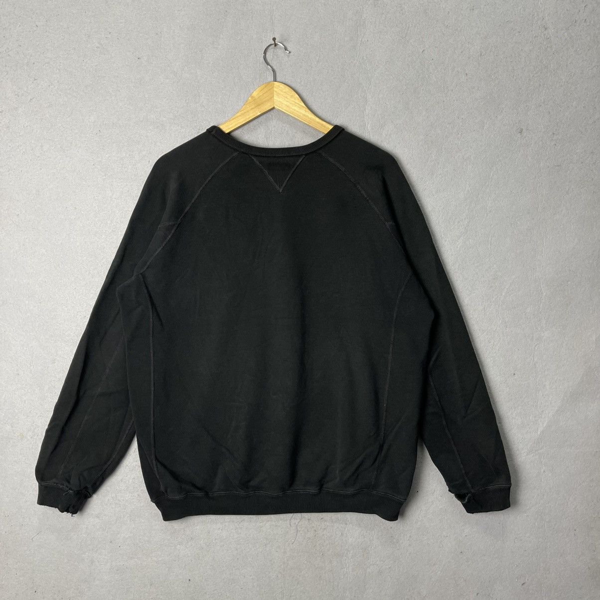 The Flat Head 2000s The Flat Head “Property of FH Club Label” Sweatshirt Size US XL / EU 56 / 4 - 9 Thumbnail