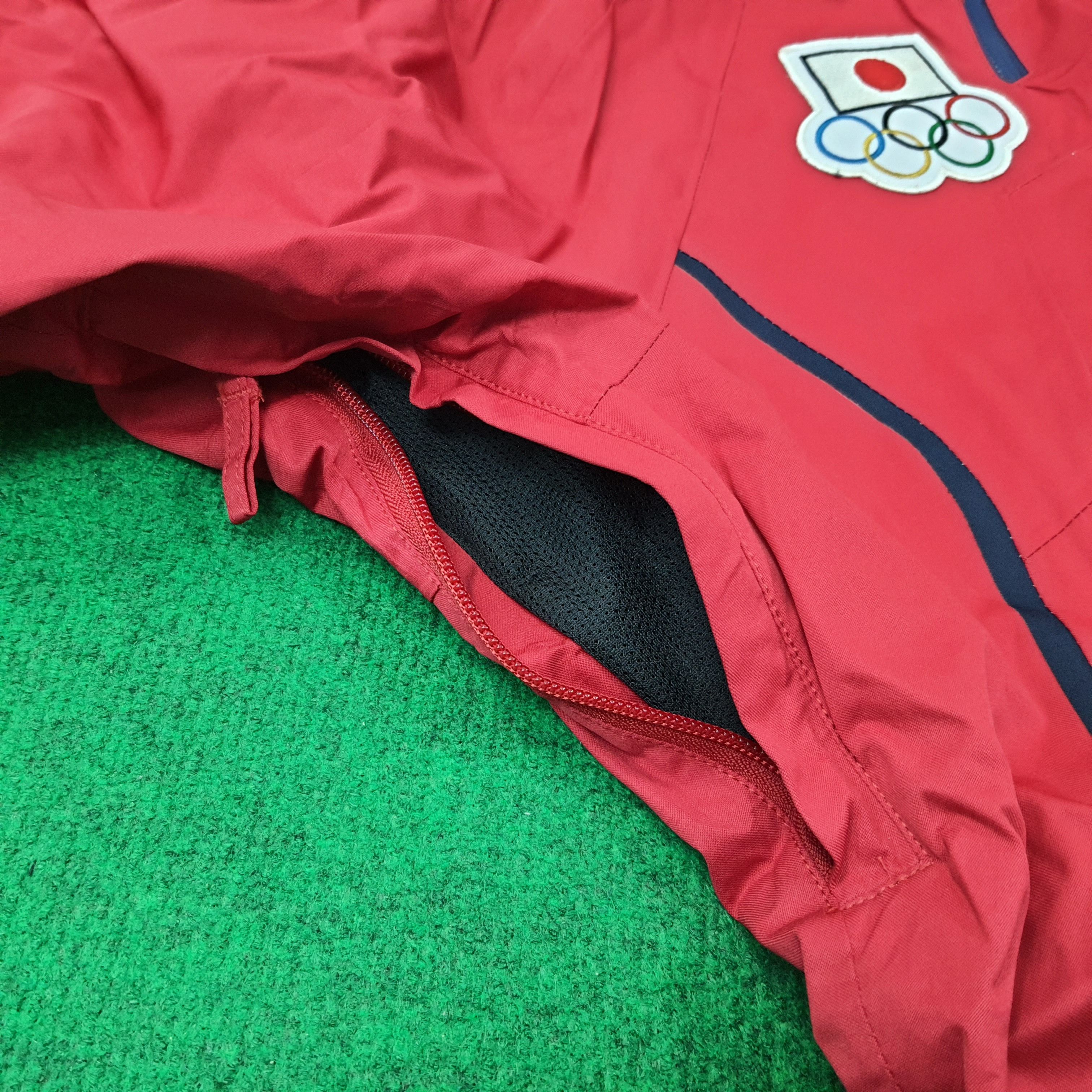 Mizuno Vintage Mizuno Olympic Japan Thermal Plus Jacket C264N12 Size US L / EU 52-54 / 3 - 6 Thumbnail