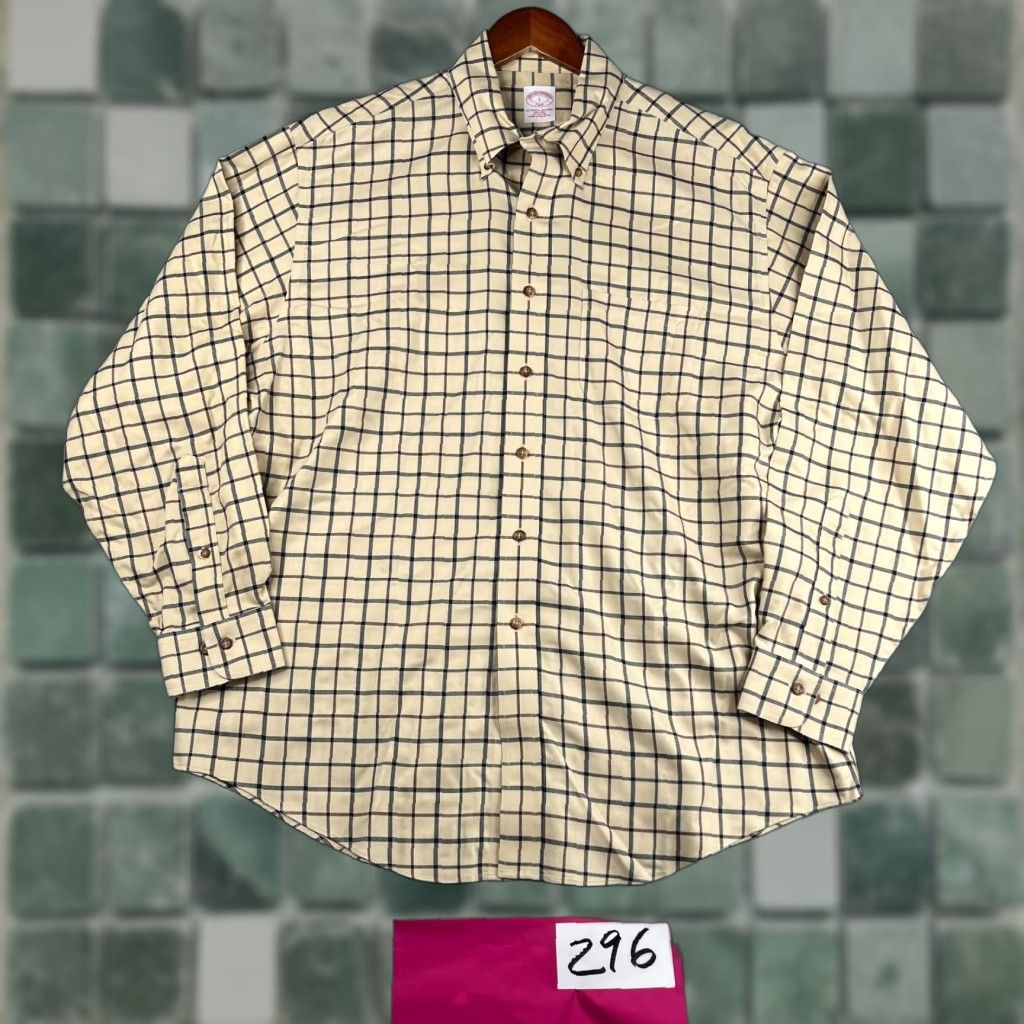 Brooks Brothers Brooks Brothers 346 Shirt Long Sleeve Button-Up Ivory Check Non-Iron Casual Size US L / EU 52-54 / 3 - 1 Thumbnail