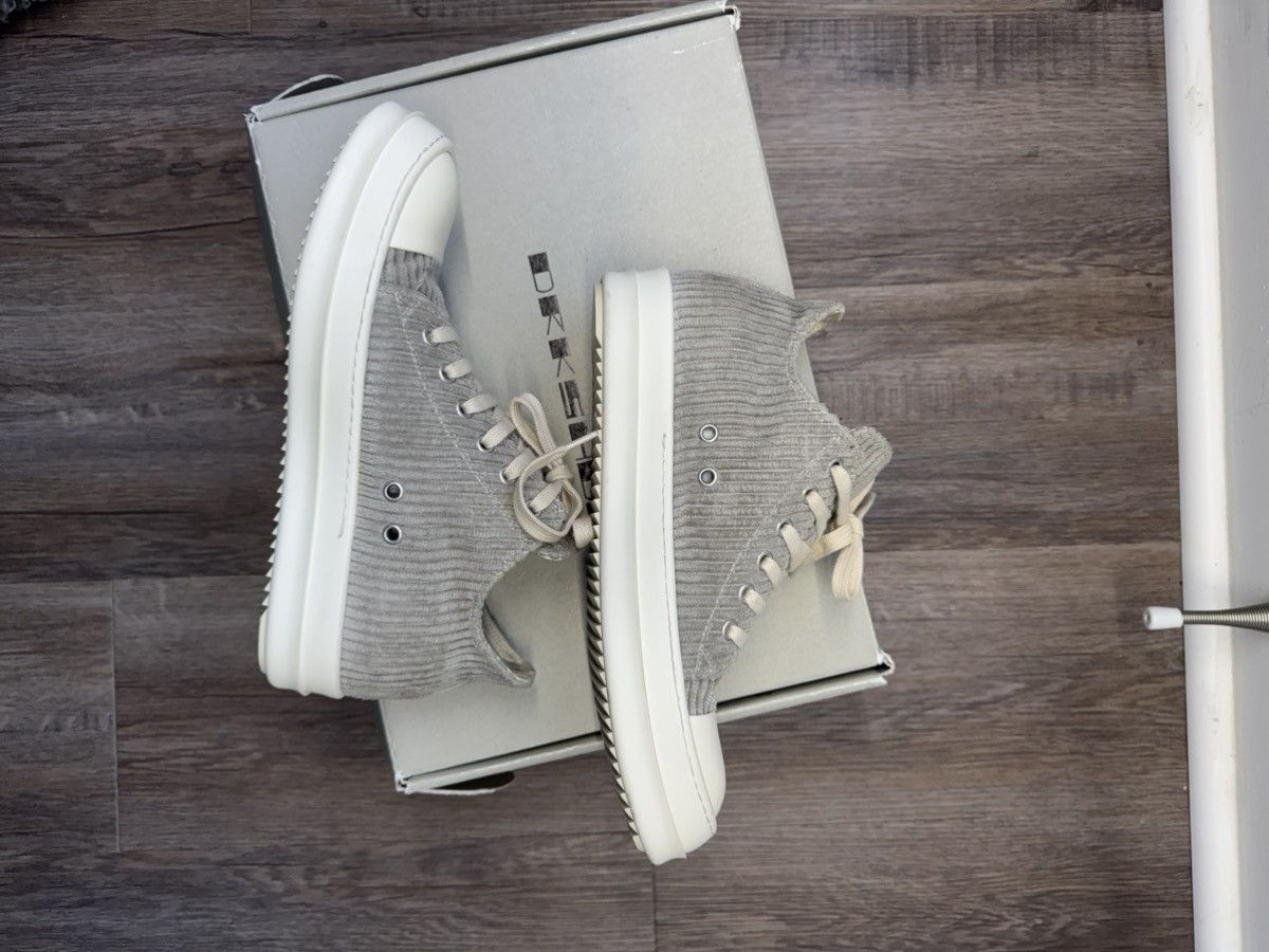 Rick Owens Drkshdw *** SOLD****Rick Owens DRKSHDW corduroy low-top sneakers Size US 9 / IT 39 - 4 Thumbnail
