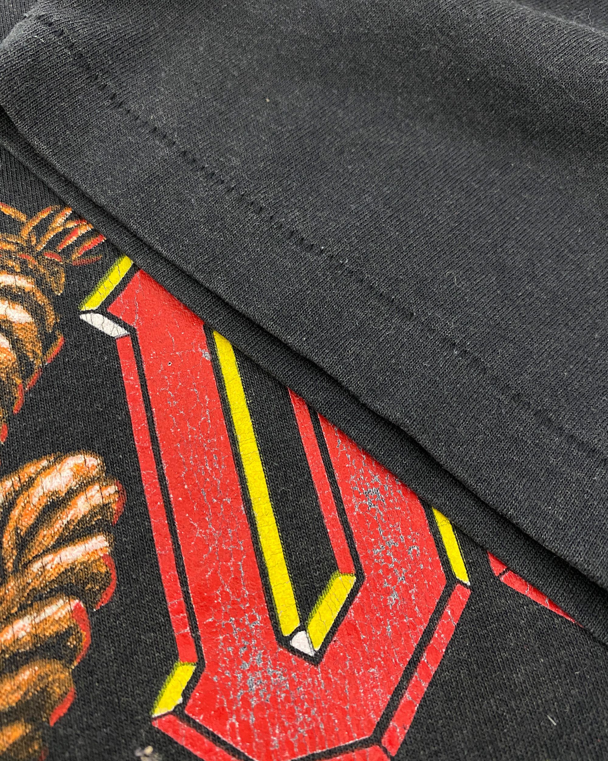 AC/DC × Vintage 1990-91 World Tour Band Single Stitched T-Shirt Faded Size US XL / EU 56 / 4 - 5 Thumbnail