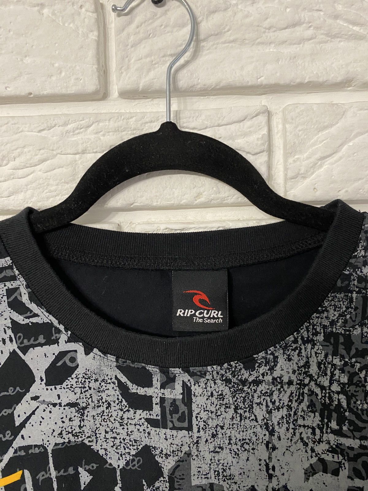 Rip Curl × Vintage Vintage Ripcurl Surfboards The Search T-shirt Size US XL / EU 56 / 4 - 6 Thumbnail