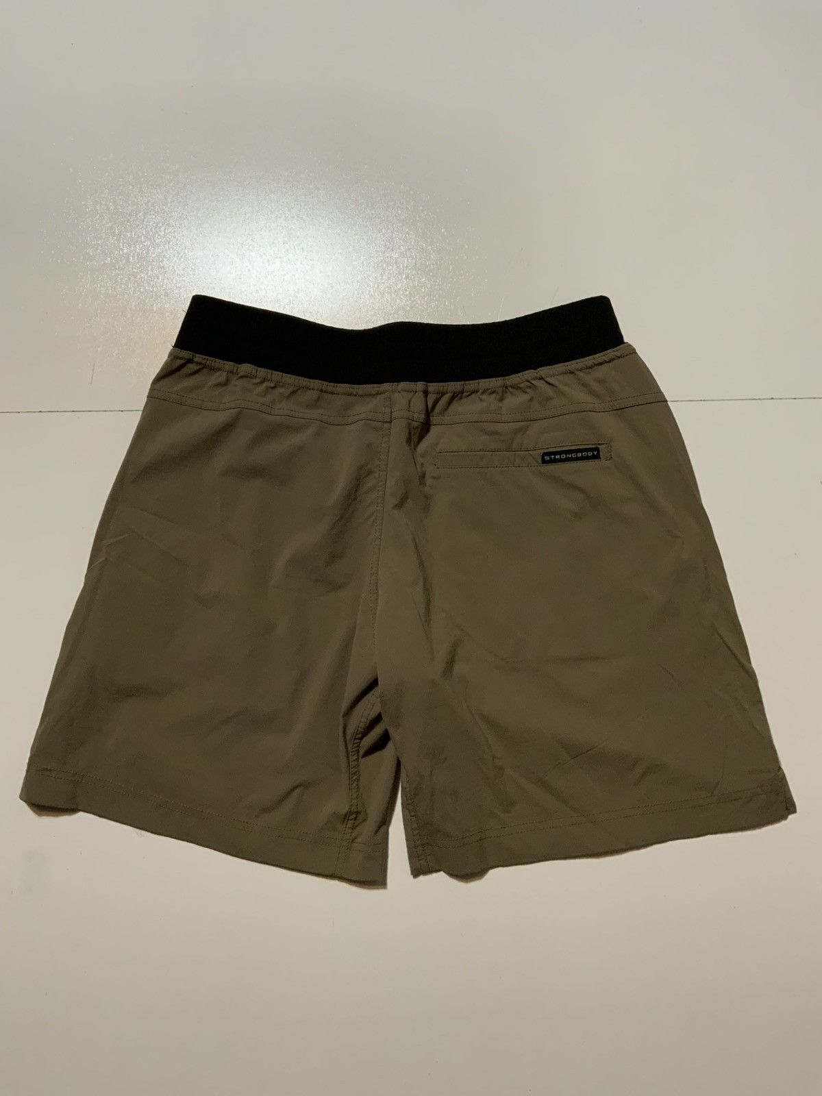 Other Strongbody Taupe Black 7” Inseam Workout Training Shorts Size US 32 / EU 48 - 3 Thumbnail