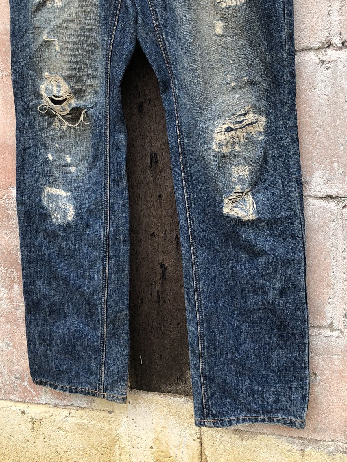 Japanese Brand Rage Blue Jeans Destress Denim Size US 31 - 4 Thumbnail