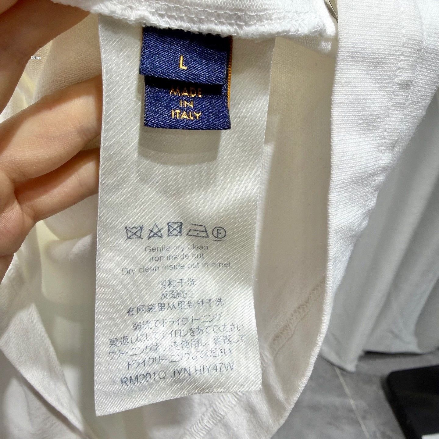 Louis Vuitton LV Classic Short Sleeve T-Shirt L Size US L / EU 52-54 / 3 - 4 Thumbnail