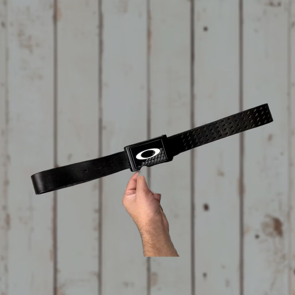 Oakley × Vintage Vintage y2k Oakley Skull Belt Silver Black | Grailed