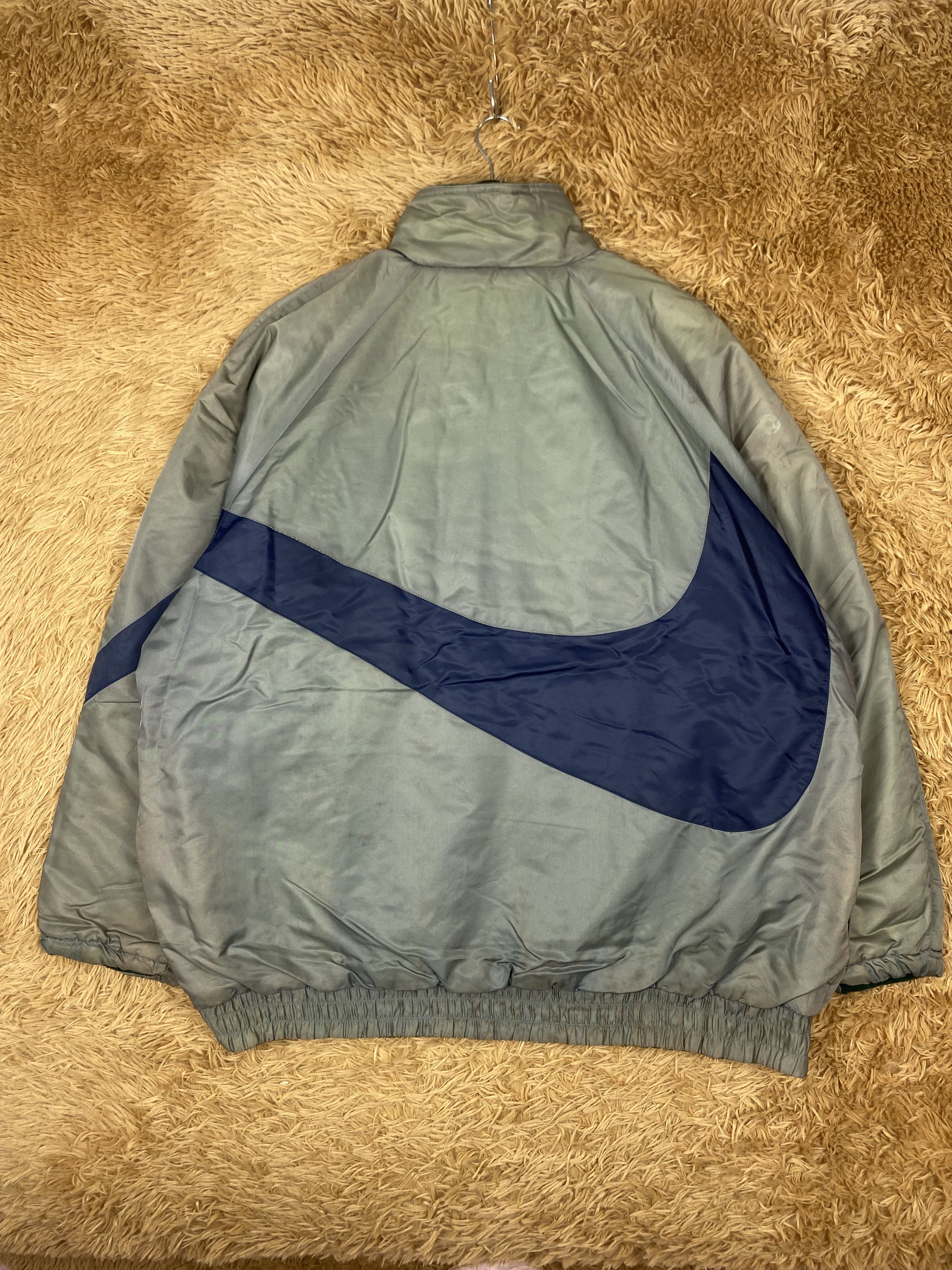 Nike Vintage Nike Swoosh Big Logo Reversible Jacket DJ0025 Size US L / EU 52-54 / 3 - 6 Thumbnail