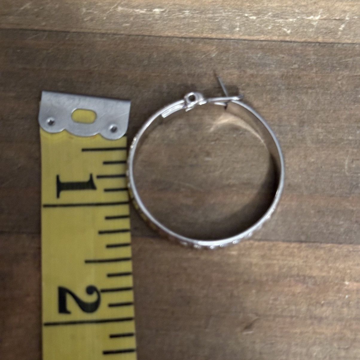 Monet Monet silver tone chunky hoop earrings Size ONE SIZE - 4 Thumbnail