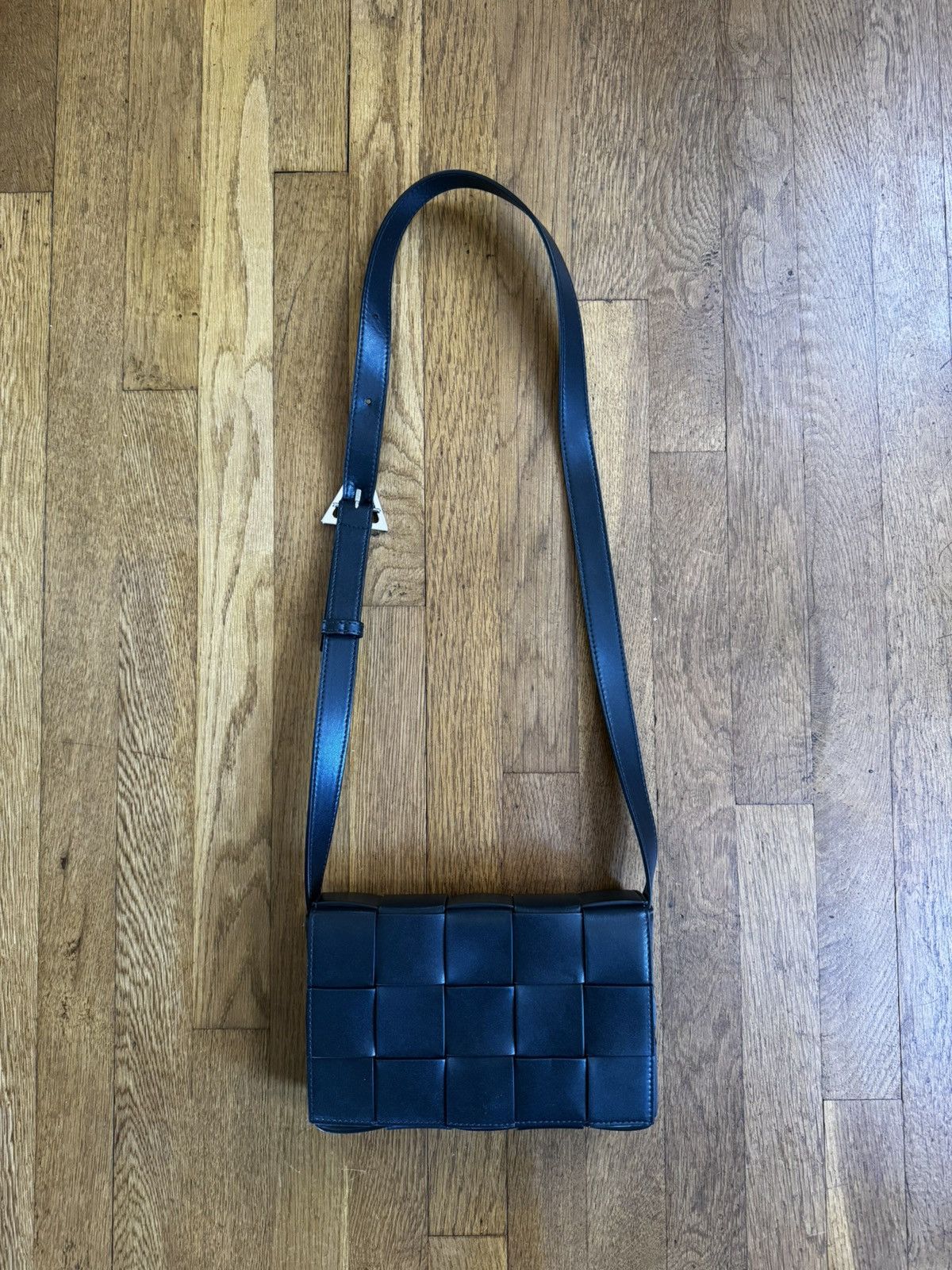 Bottega Veneta Bottega Veneta Medium Cassette Bag Size ONE SIZE - 1 Thumbnail