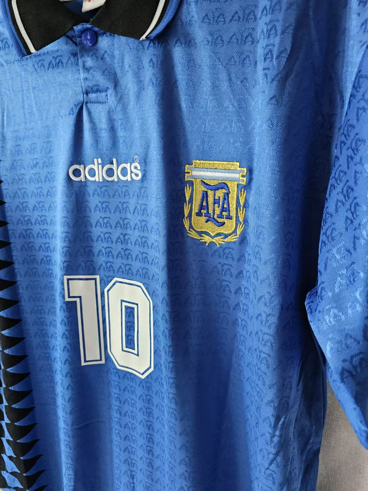 Other 1994 Argentina #10 Maradona Jersey Away Size US L / EU 52-54 / 3 - 3 Thumbnail