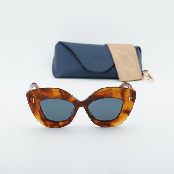Loewe Loewe LW40127F 53V Sunglasses Shiny Havana Cat Eye Frame Size ONE SIZE - 11 Thumbnail