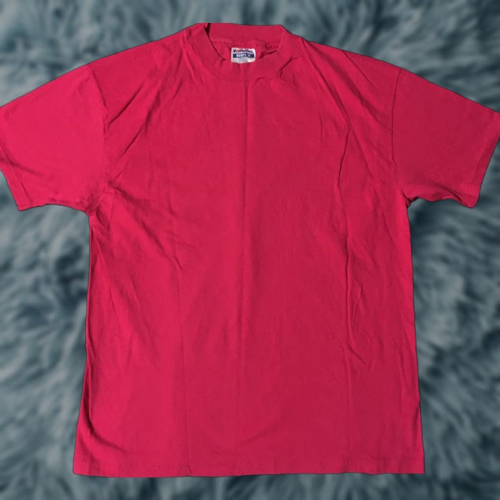 Hanes VINTAGE Hawaii Kapolei Kreepers Caterpillar Shirt L Men Pink 80s Surf Animal Aloha Retro 90s University USA Hanes Short Sleeve T-Shirt Single Stitch Size US L / EU 52-54 / 3 - 1 Thumbnail